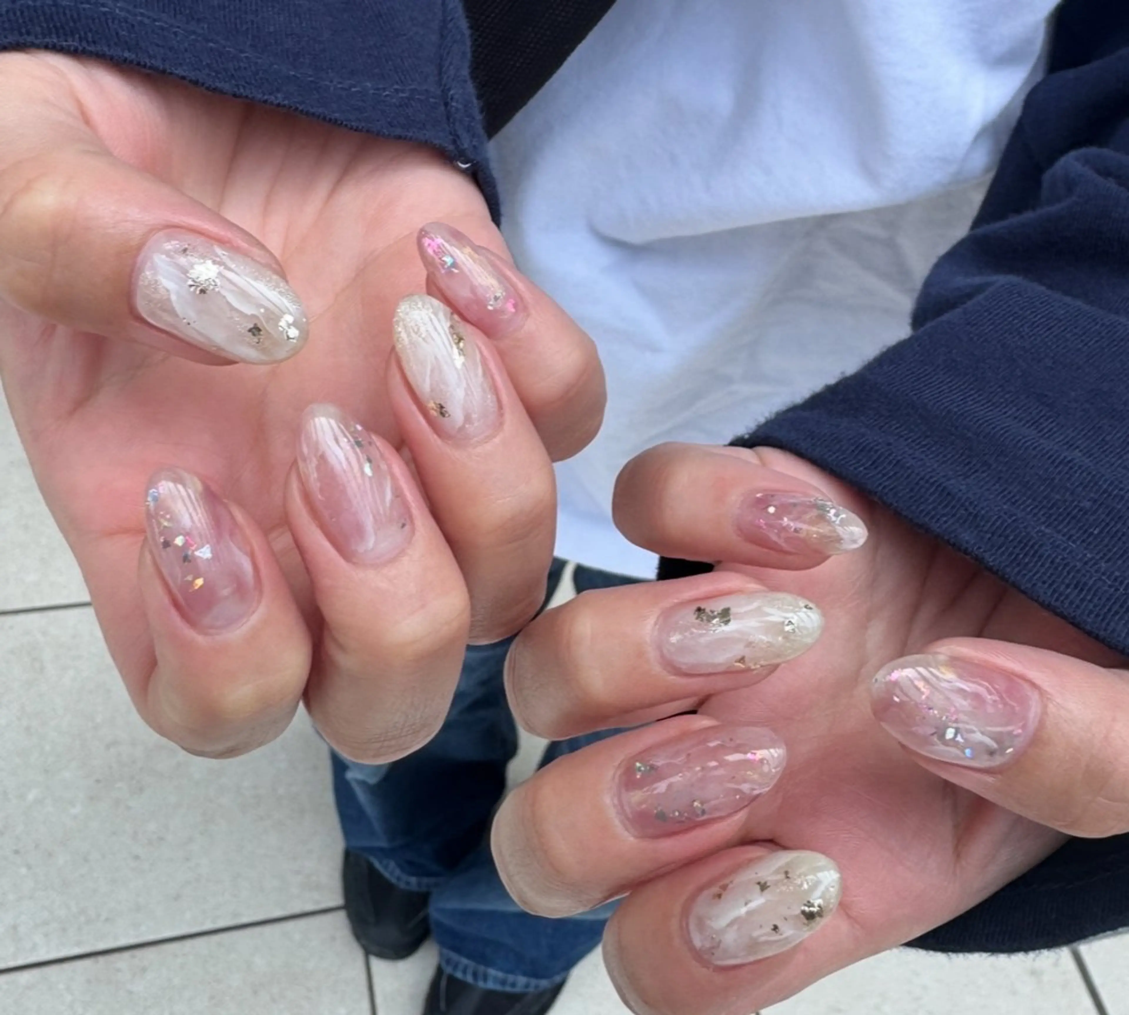 ネイル 成人式 キラキラネイル ニュアンスネイル オフィスネイル シンプルネイル Lililas サロン&スクールのネイルデザイン