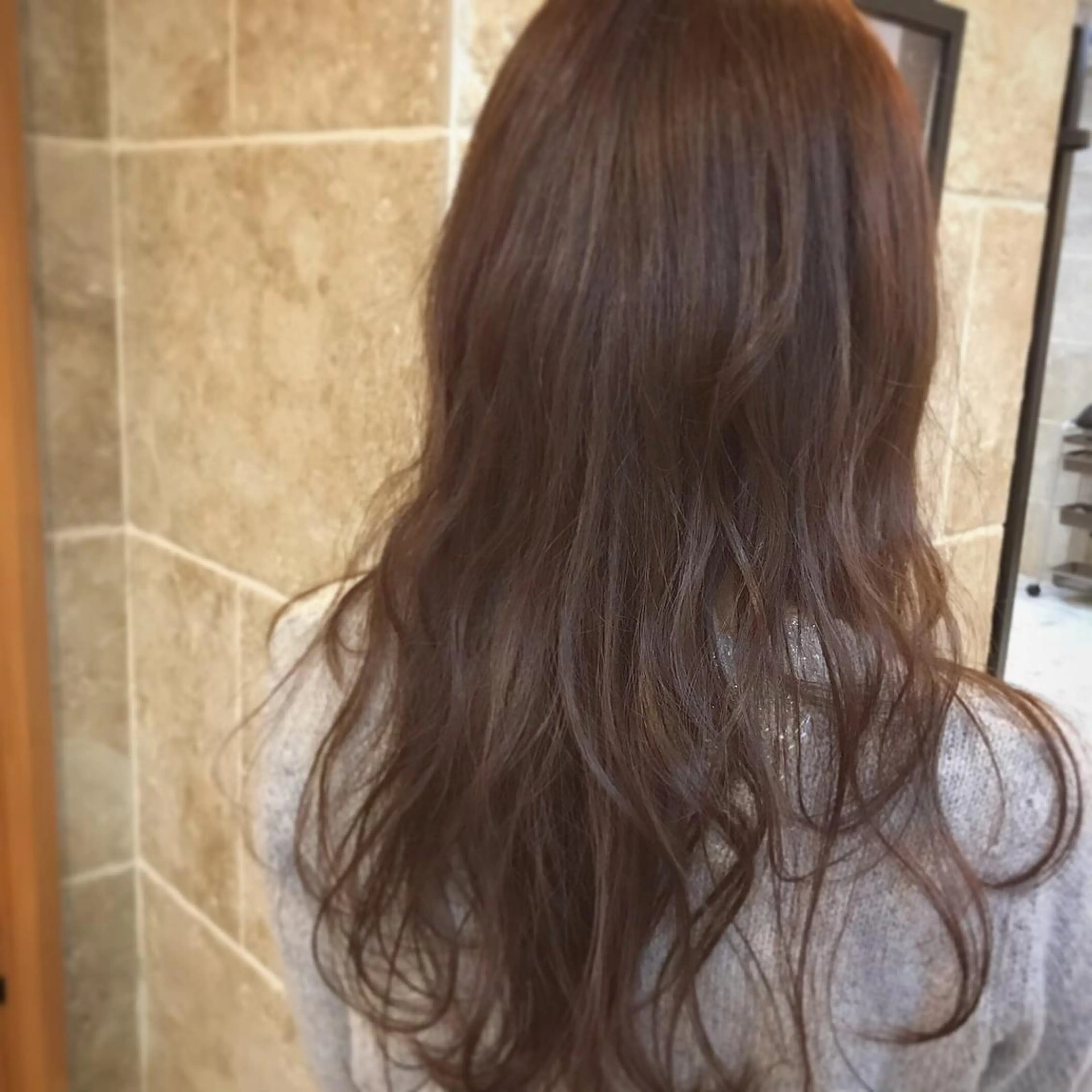 ロング カラー 《Zina札幌大通》 Hinano🐻のヘアスタイル