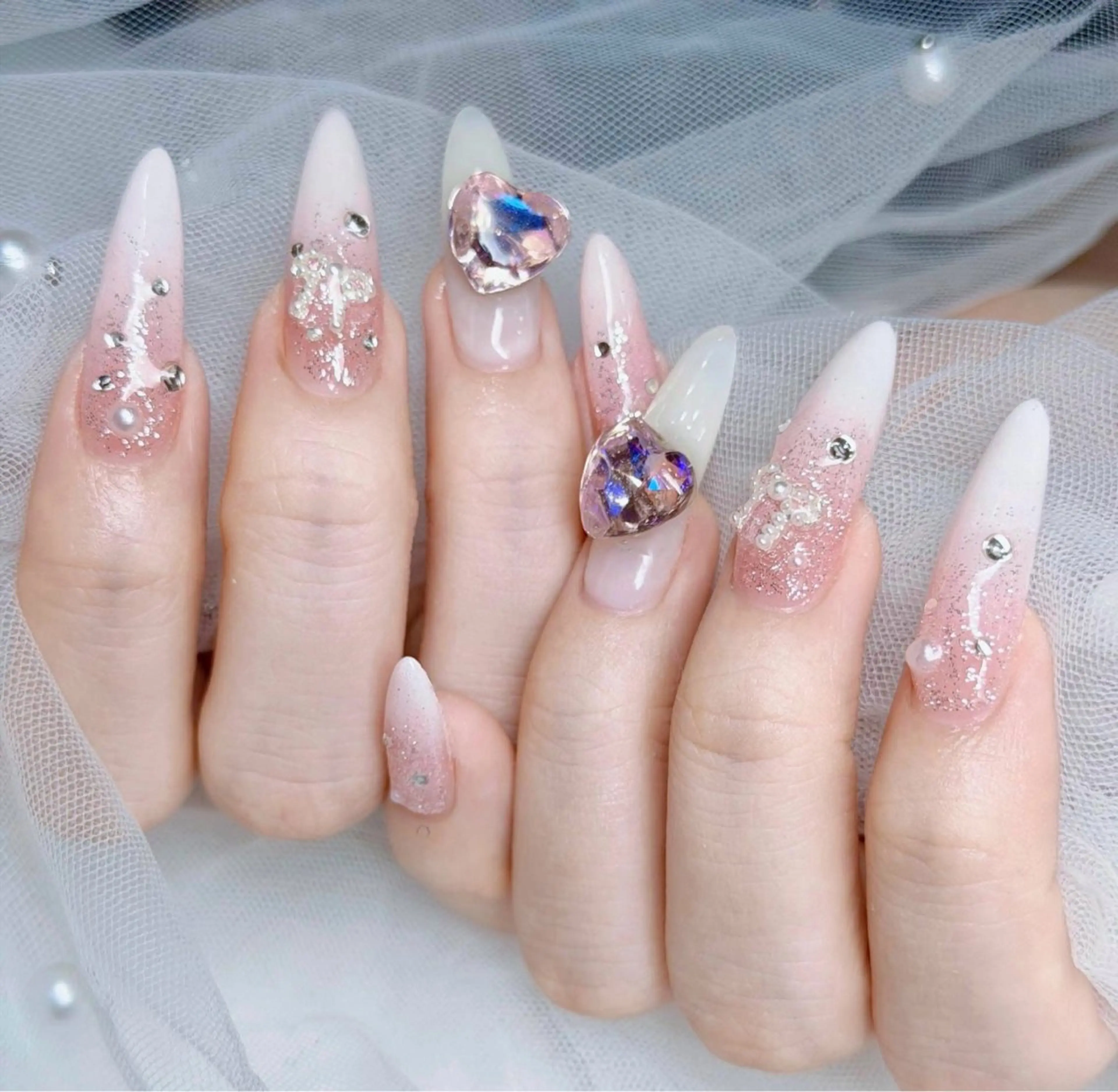 ネイル ハンドネイル moon nails所属・moon nail 🌙草加駅のネイルデザイン
