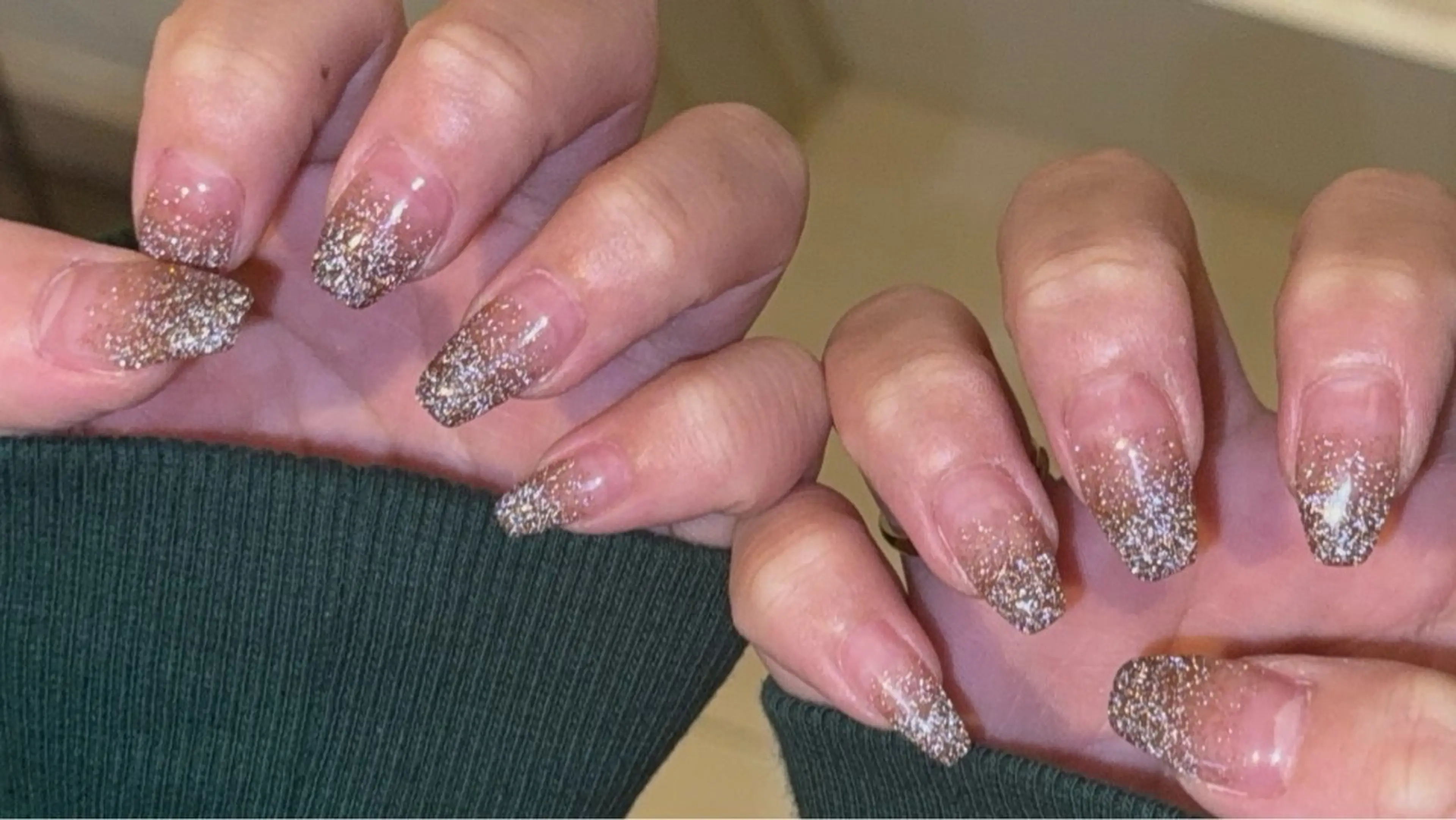 ネイル Elle.所属・Elle. HINATAのネイルデザイン