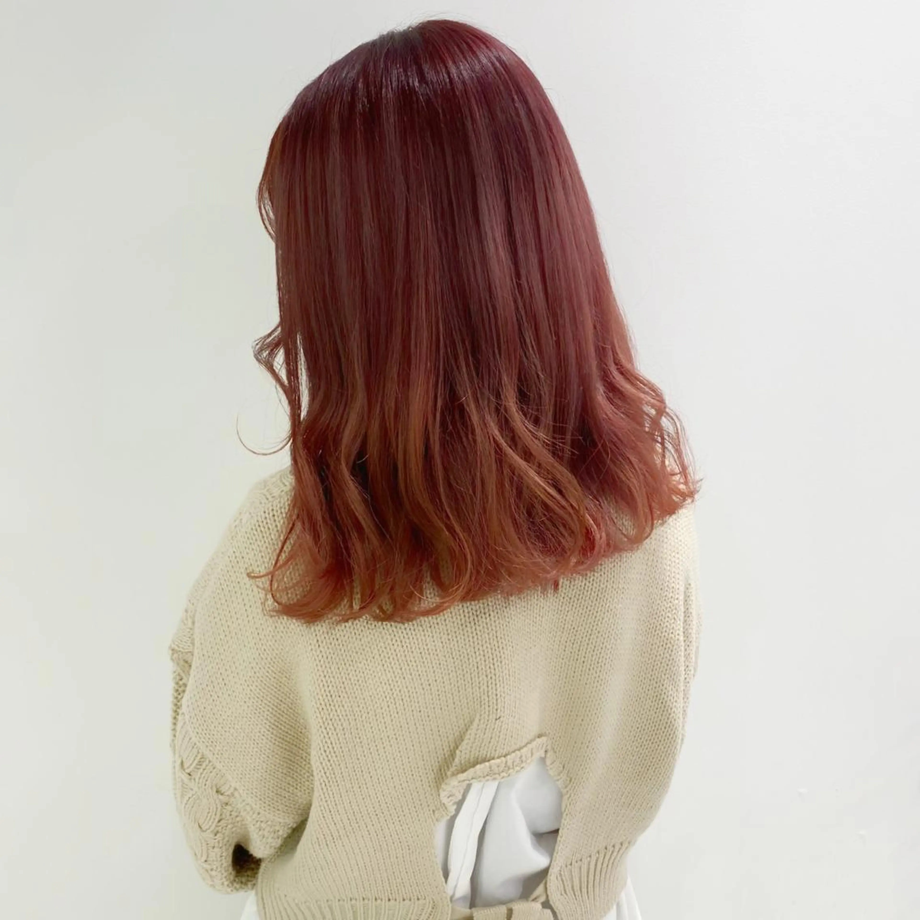 セミロング カラー *モデル募集🤍横浜 透明感カラー🫧のヘアスタイル