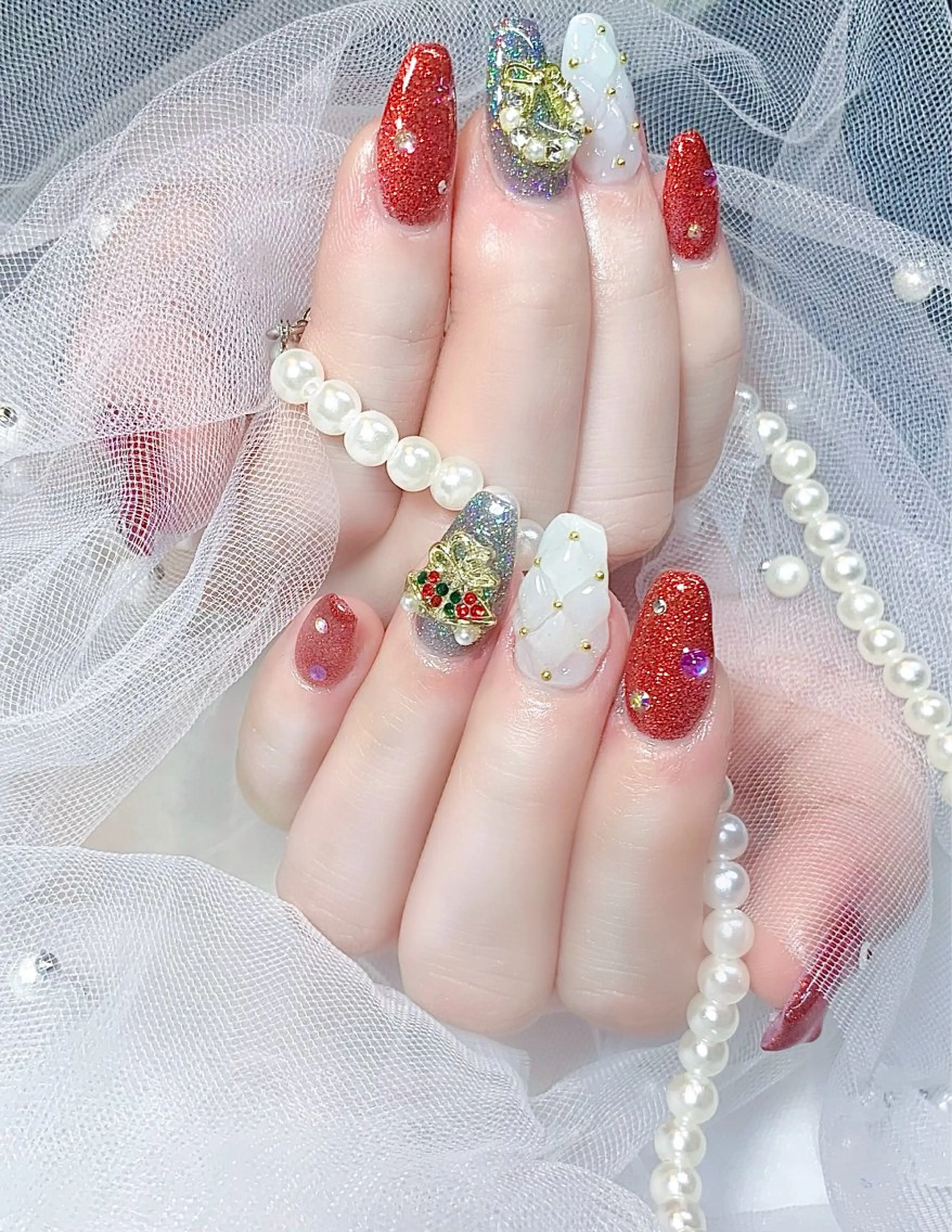 ネイル ワンカラーネイル 冬ネイル クリスマス Chat　noir所属・【chatnoir】 MIYUのネイルデザイン