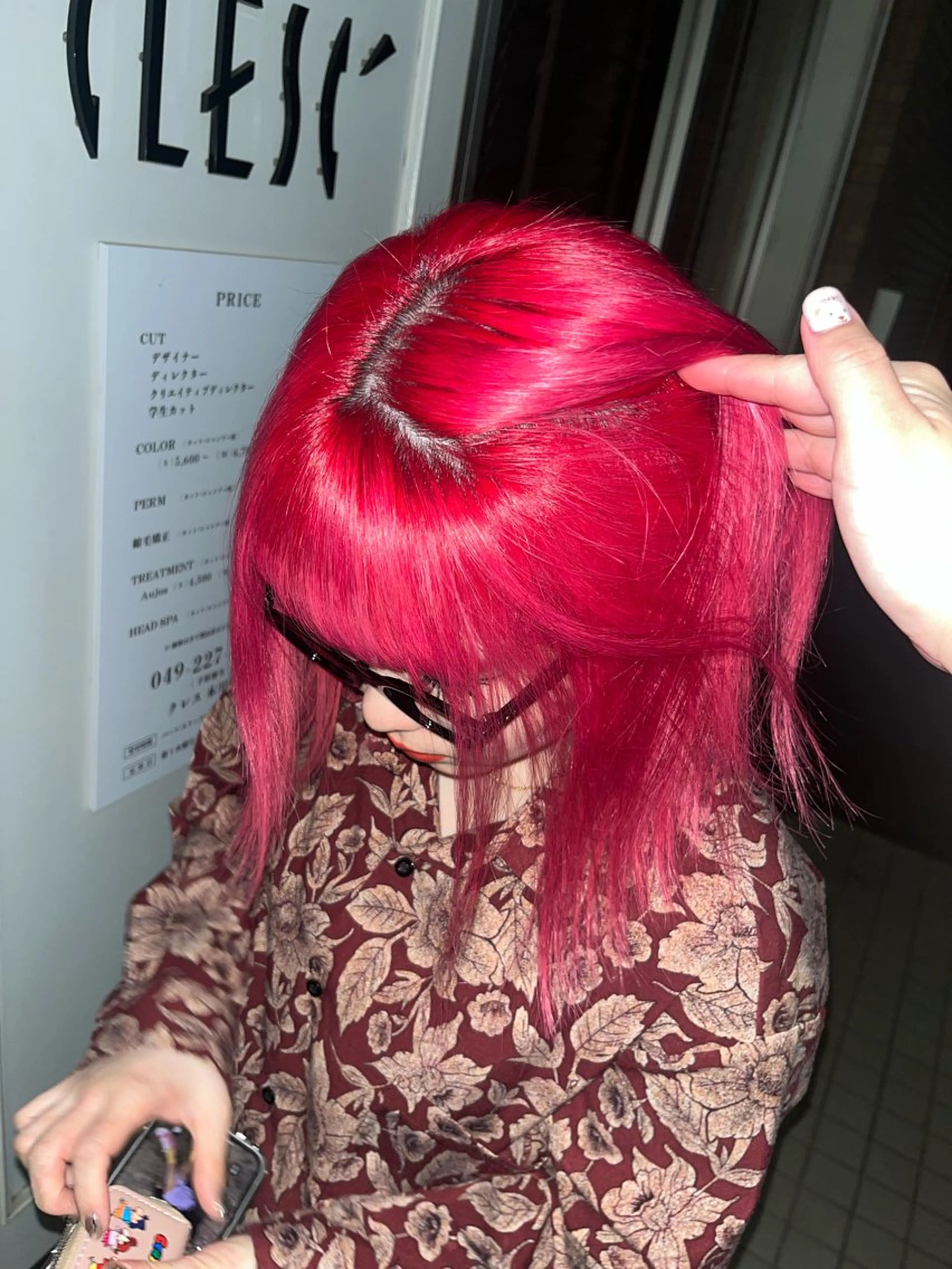 カラー ブリーチ ピンクカラー 中村 由布紀のヘアスタイル