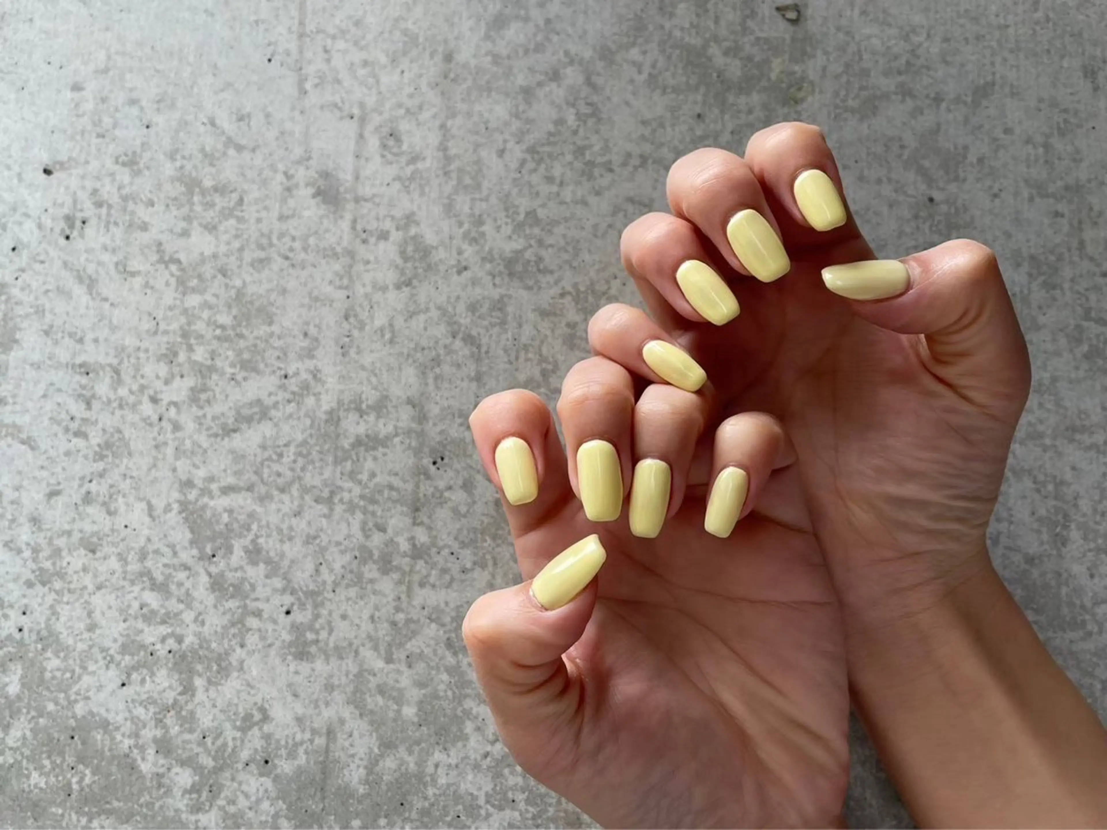 ネイル diar　blue湘南台店所属・💅 ERIのネイルデザイン