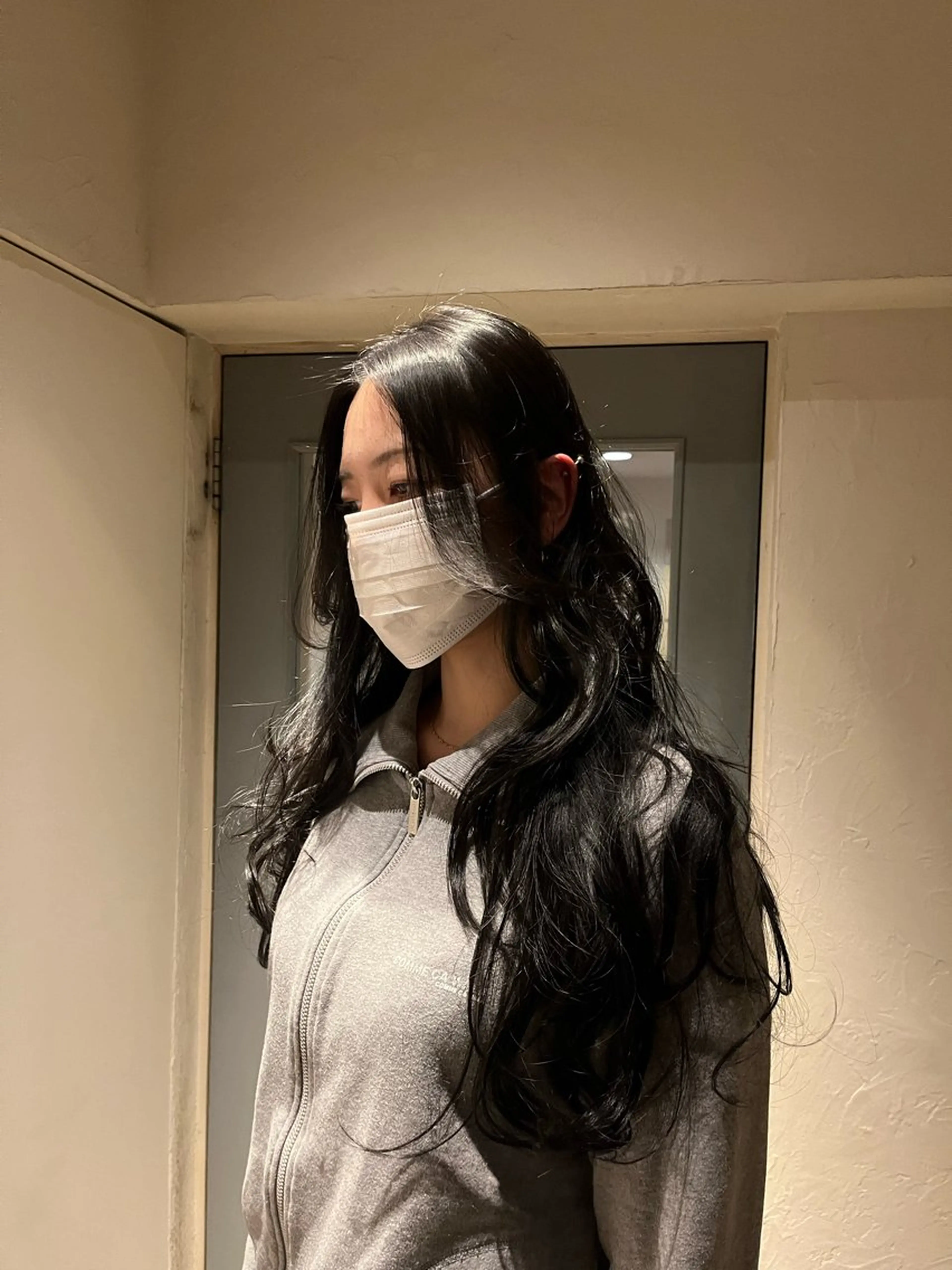 ロング 今井 香奈恵のヘアスタイル