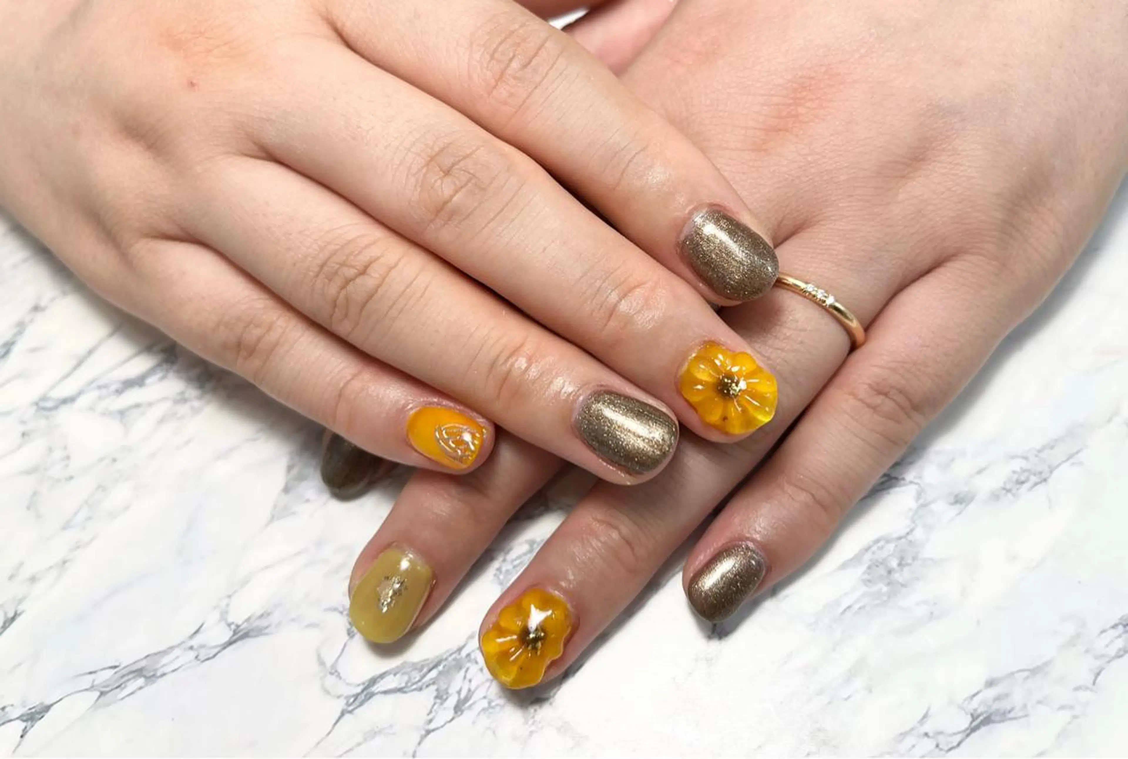 ネイル ハンドネイル Rosa NAILのネイルデザイン