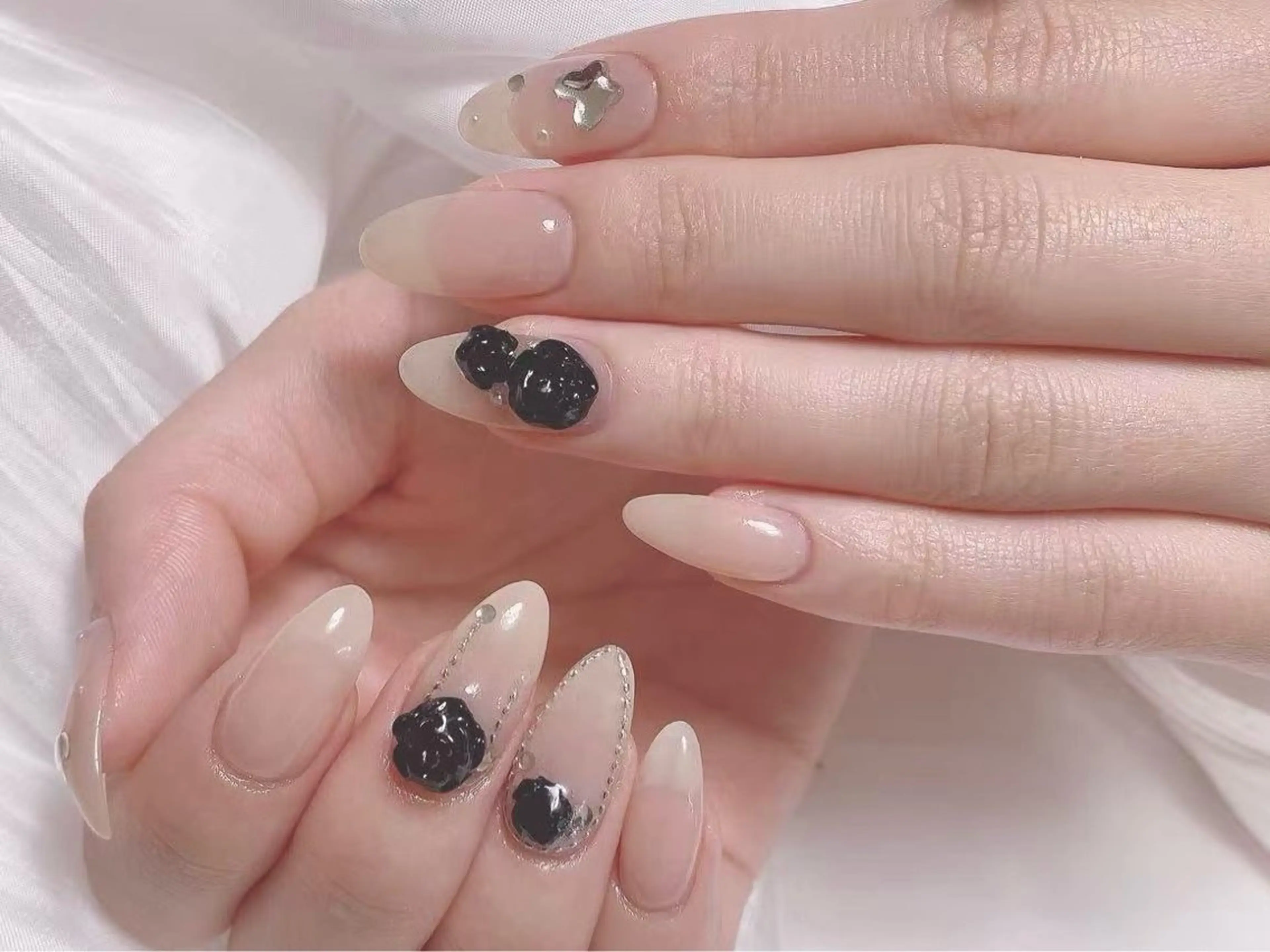 ネイル ジョリ kasumi🌹💅のネイルデザイン