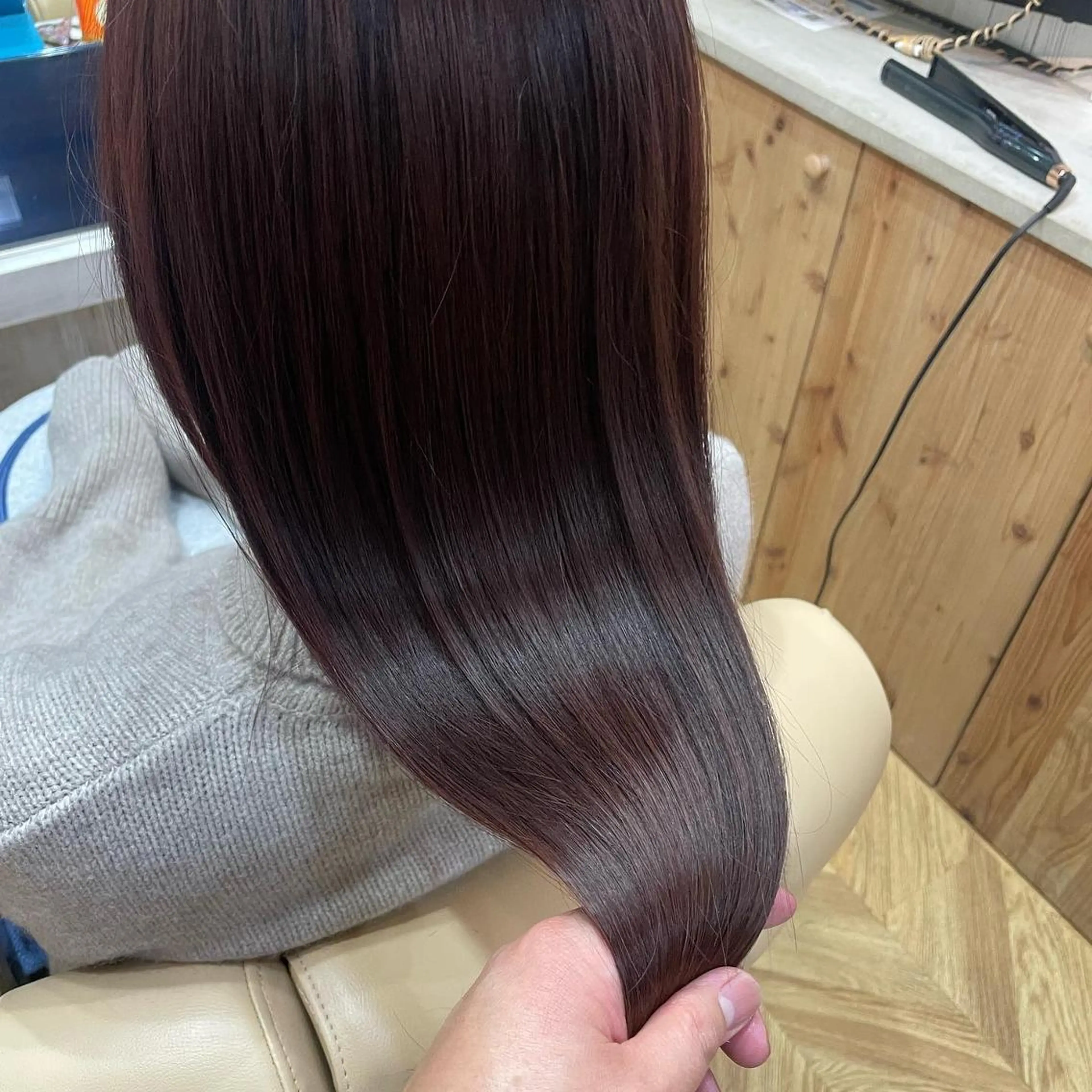 カラー パーマ ヘアアレンジ メンズ キッズ ネイル マツエク・マツパ メンズハイライト メンズインナーカラー メンズパーマ アクアカラー ハイライトカラー Saffyハリウッド トリートメント◎のヘアスタイル