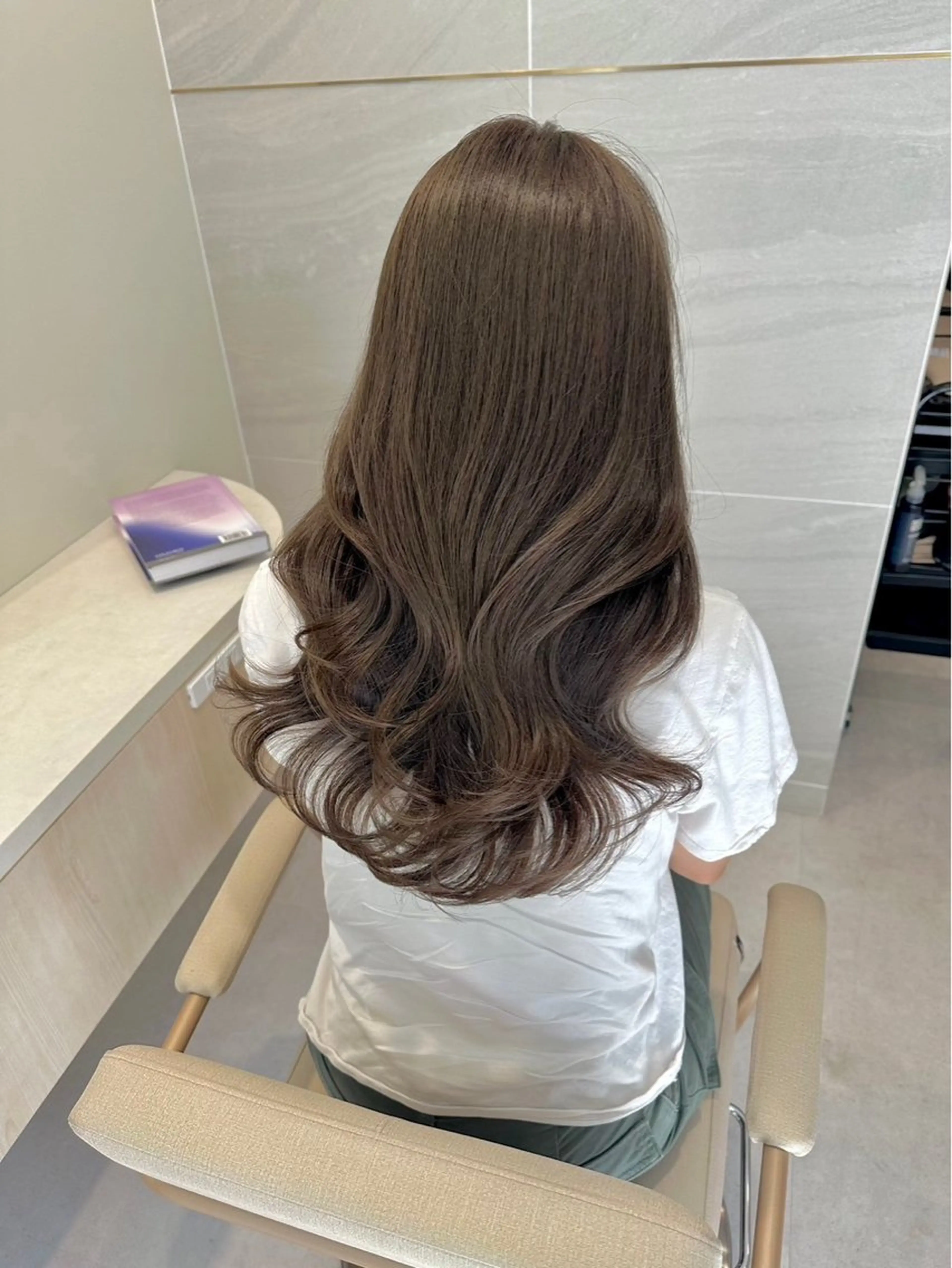 ロング カラー 似合わせカット 小顔カット 縮毛矯正 カット ヘアカラー 韓国風/小顔レイヤー /艶カラーのヘアスタイル