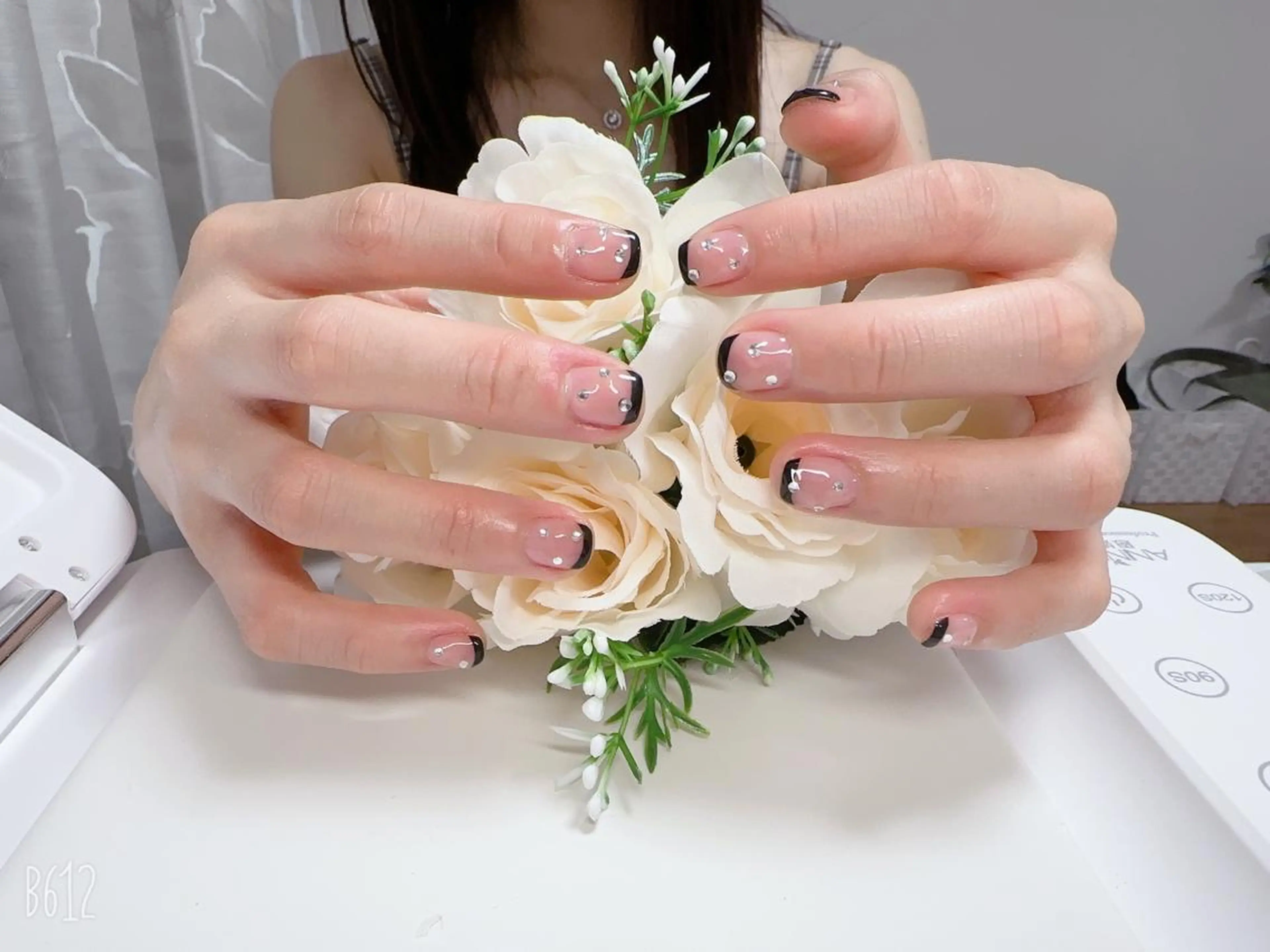 ネイル Hana  NAIL所属・新宿YISInail スカルプ専門店のネイルデザイン