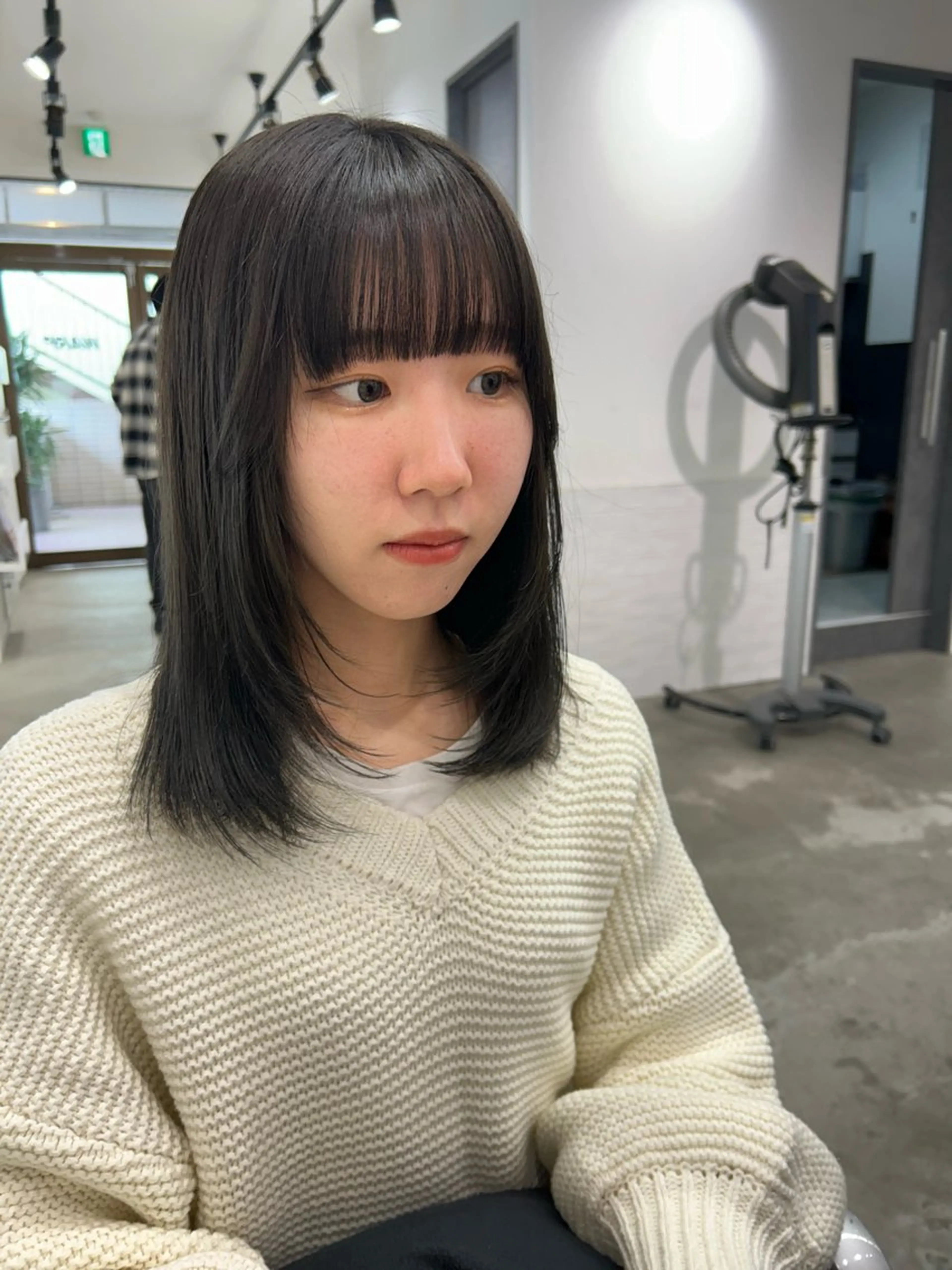 ミディアム レイヤーカット 艶カラー/レイヤー /メンズ/マツエクのヘアスタイル