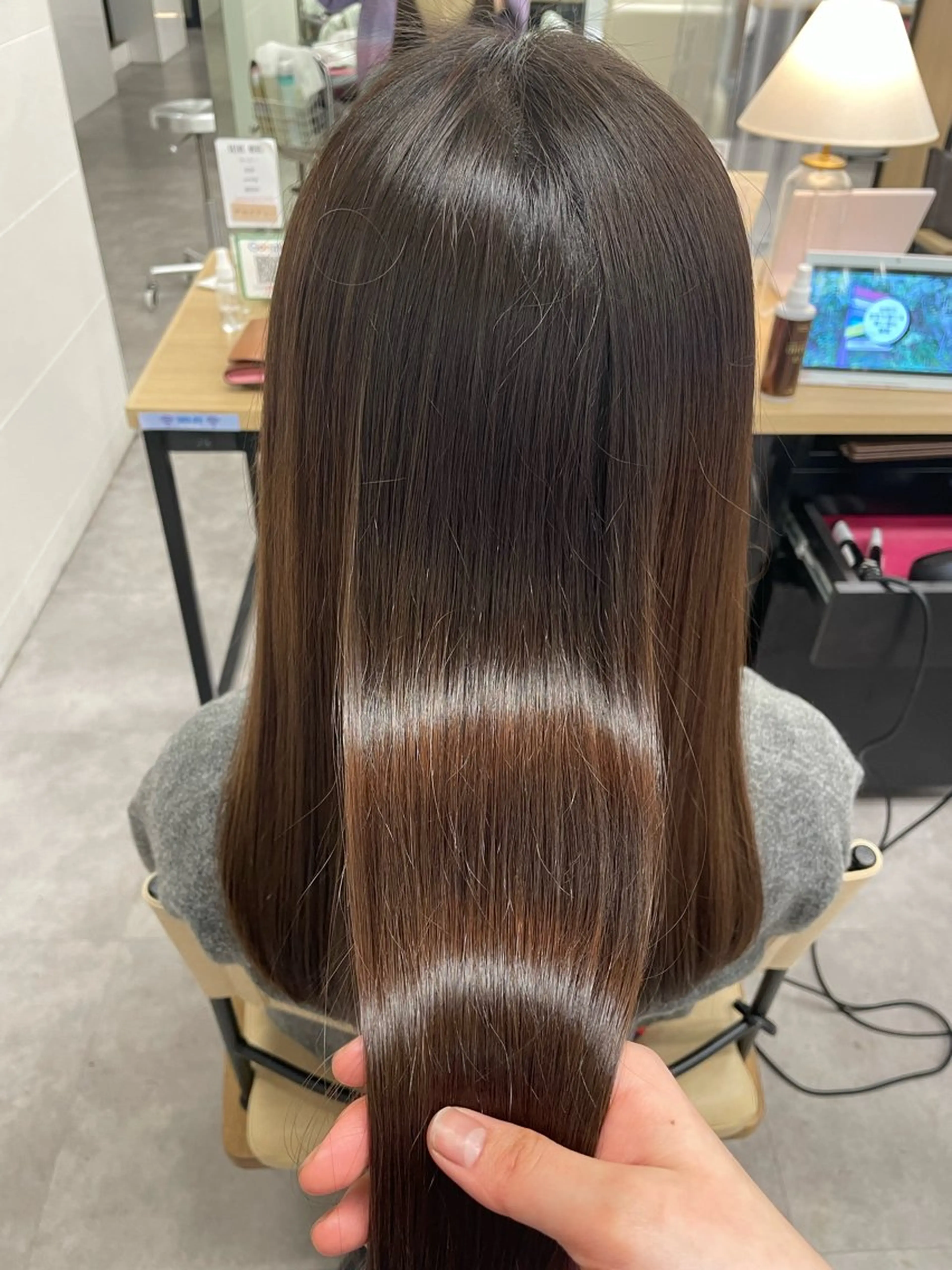 ロング カラー CARE ．KOBE所属・京谷 日向のヘアスタイル