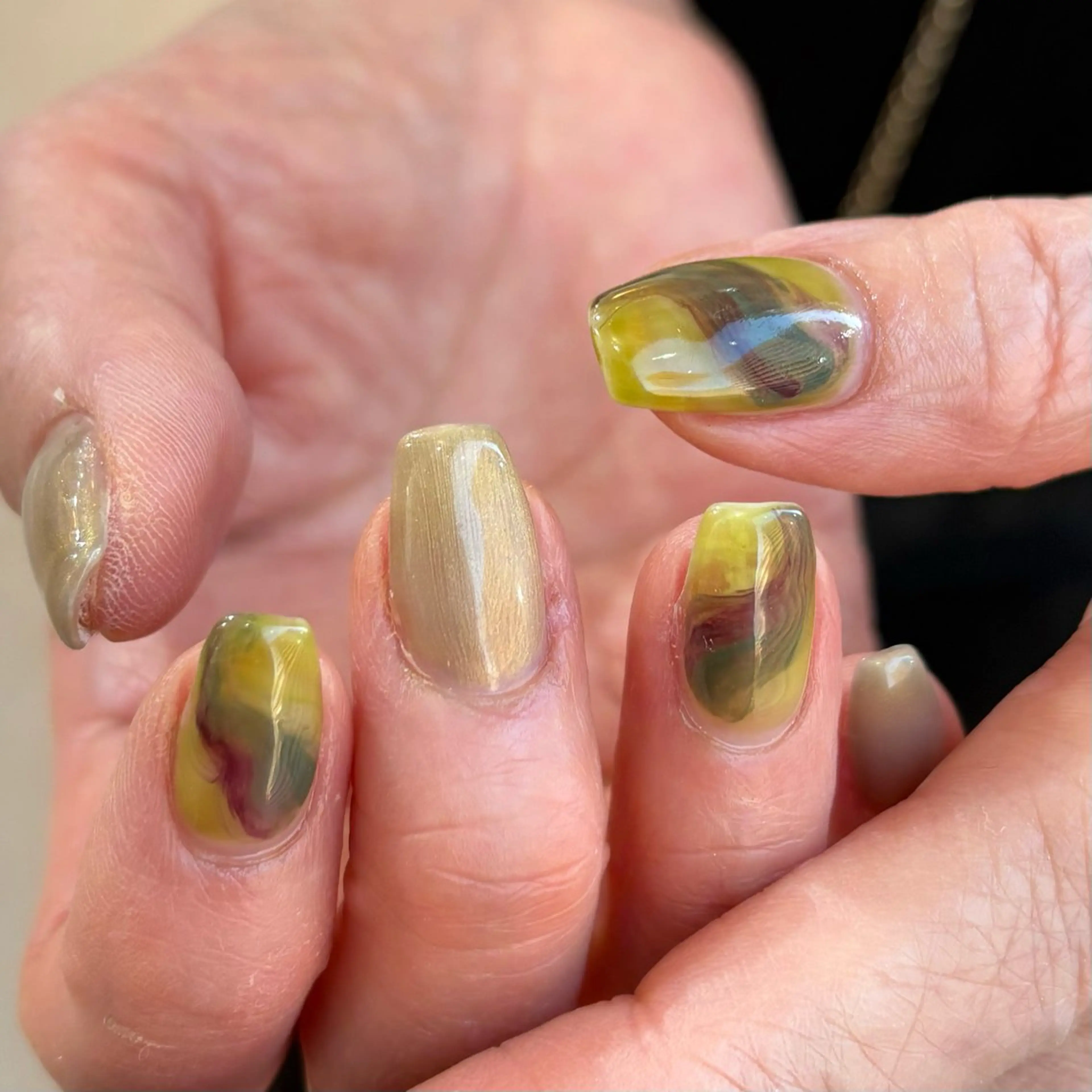 ミディアム Clala Ayumiのネイルデザイン