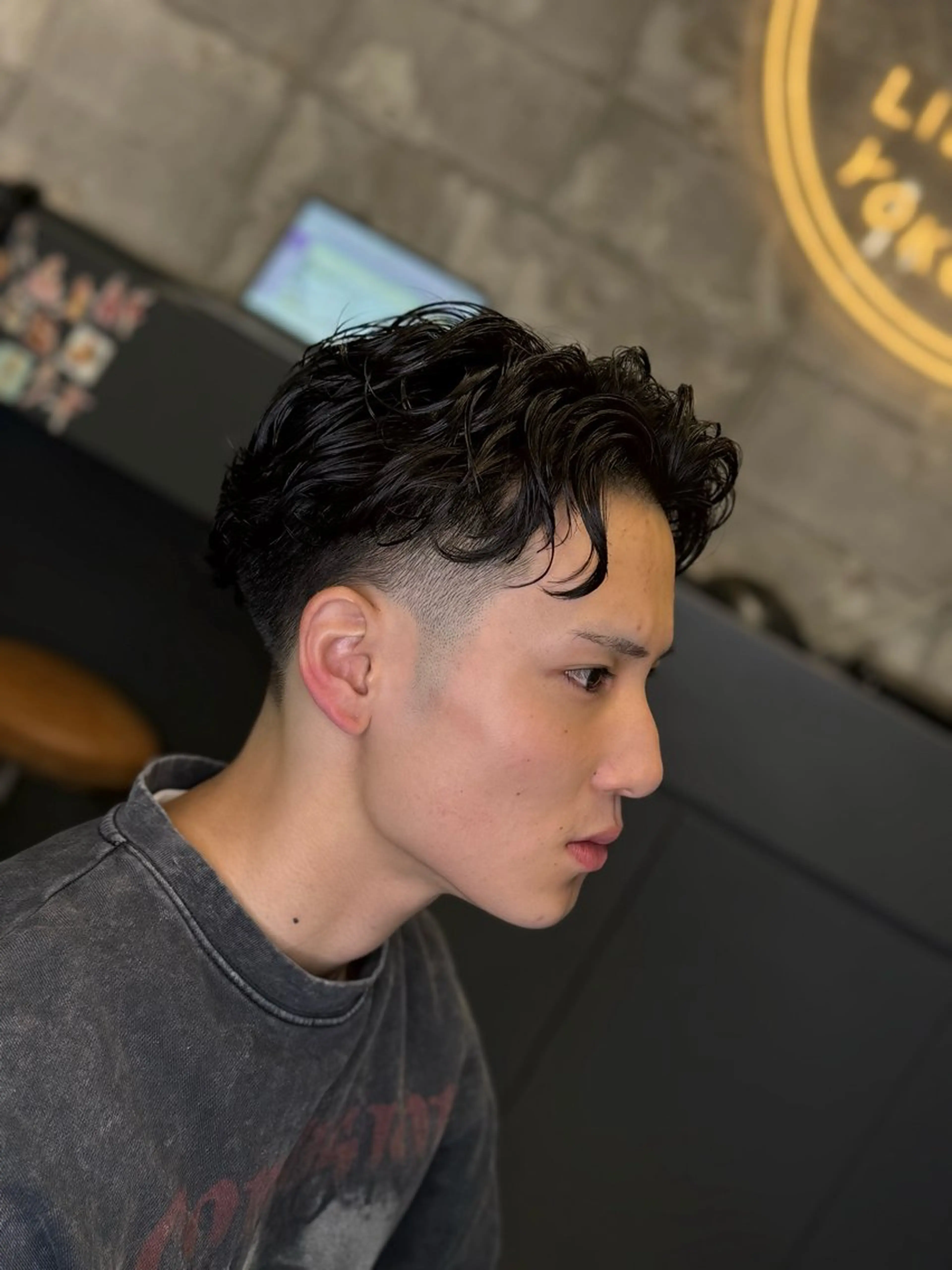 ミディアム ミディアムパーマ Frank's  barber LIBERALD所属・トミヤマ シュウトのヘアスタイル