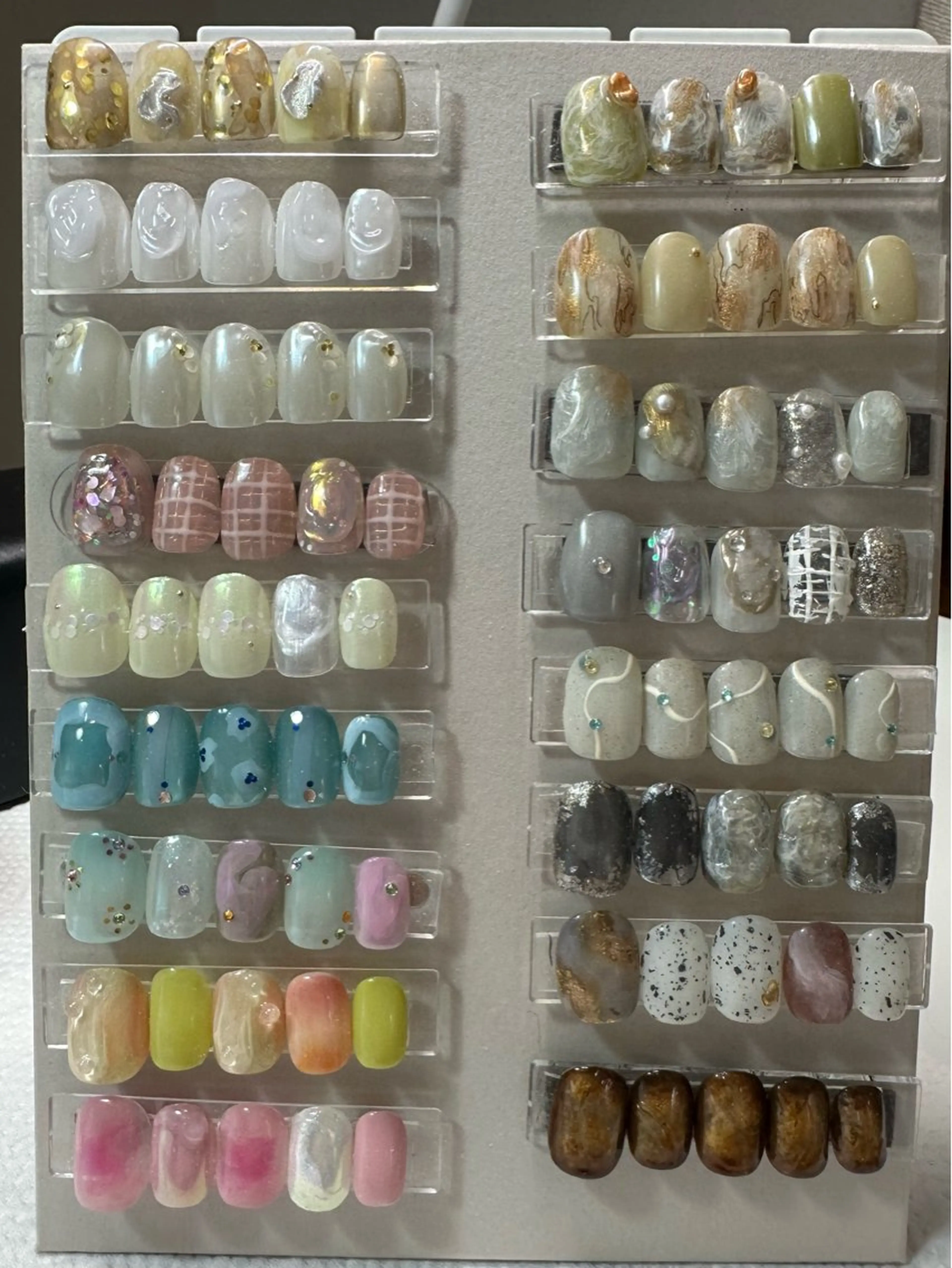 【ご新規様】ハンド店内デザイン5本アート(オフなし)※アート以外ワンカラーの写真