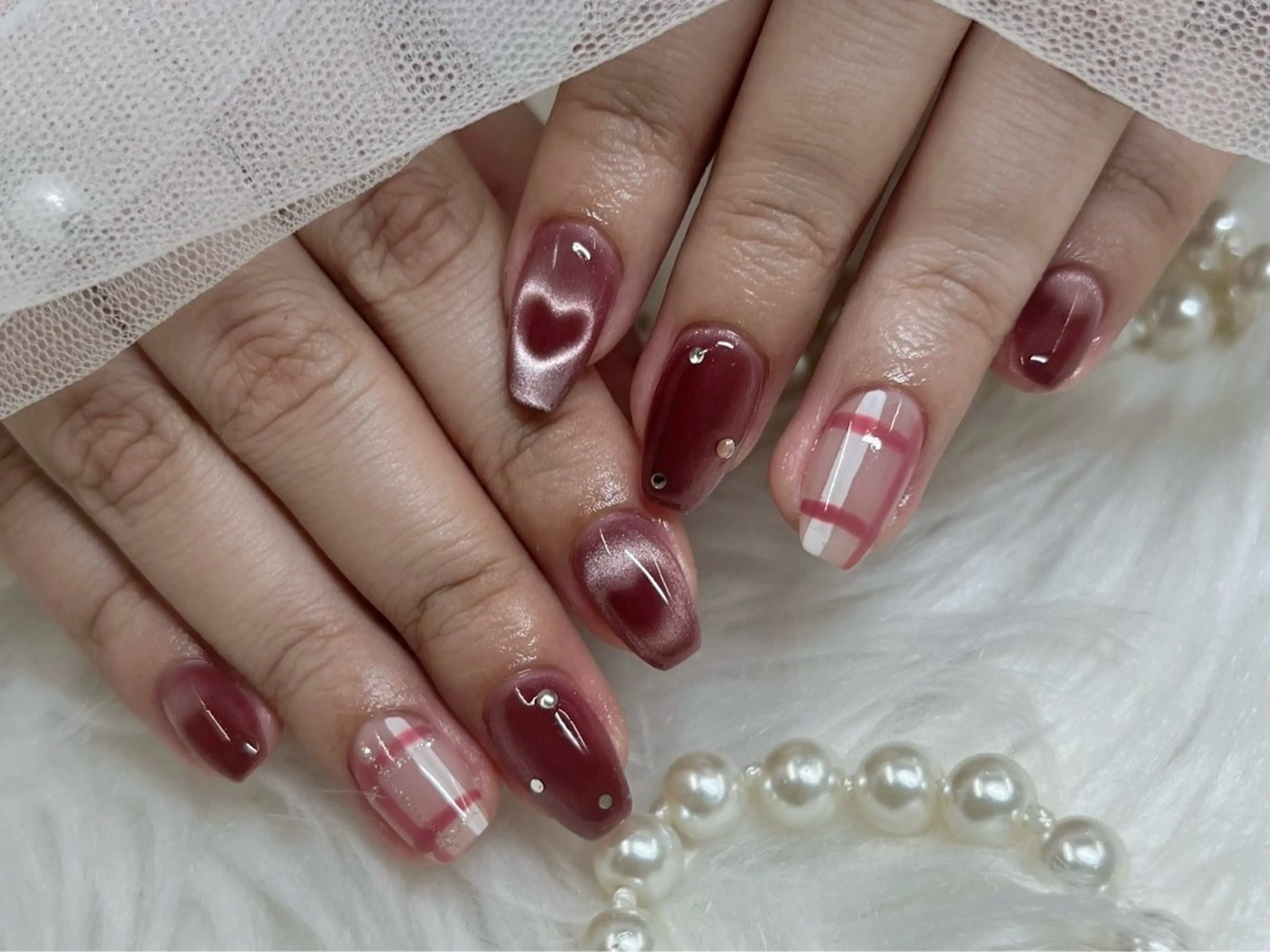 ミディアム ハンドネイル Nailsalon Angeのネイルデザイン