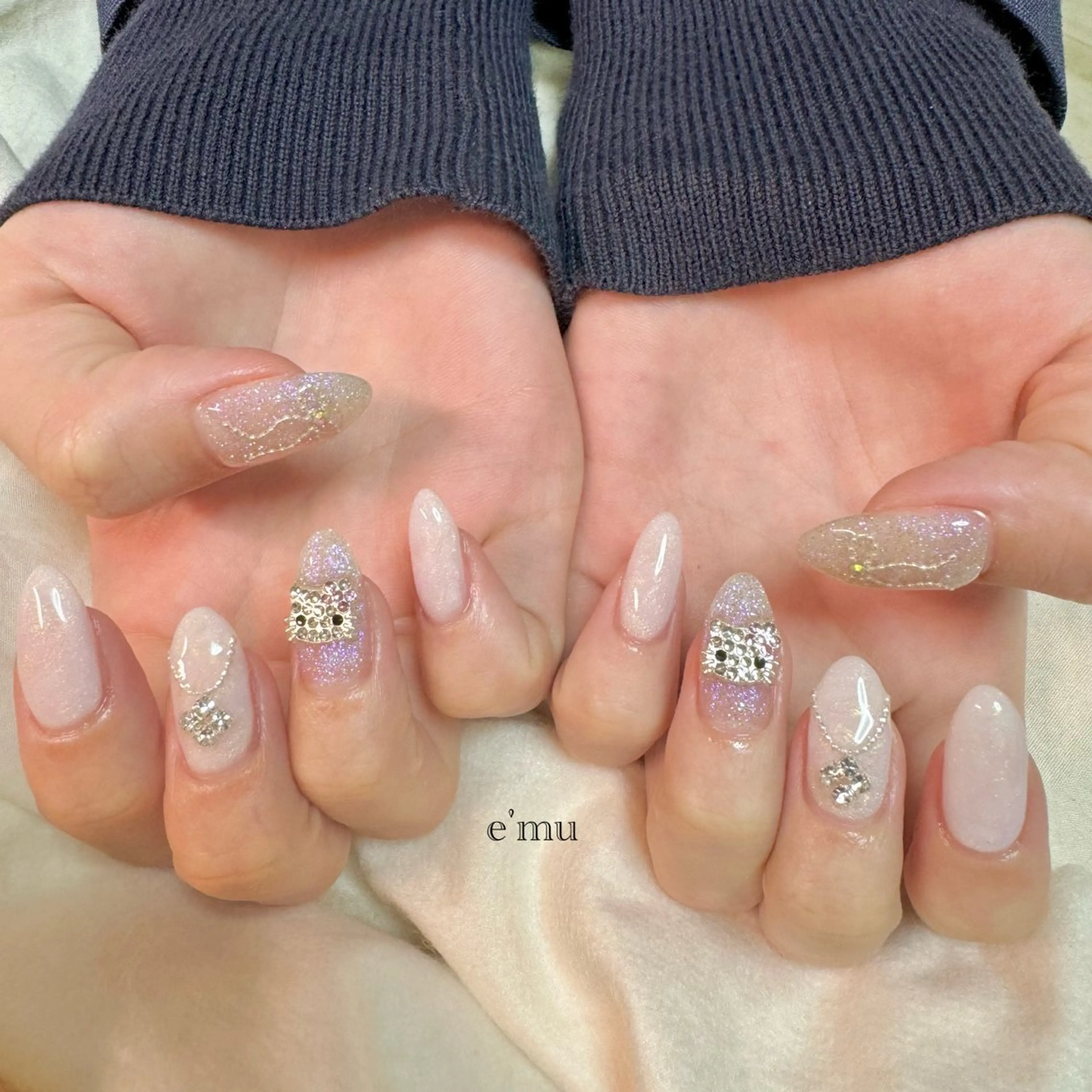 ネイル リボン ハンドネイル nail salon e'mu💐のネイルデザイン