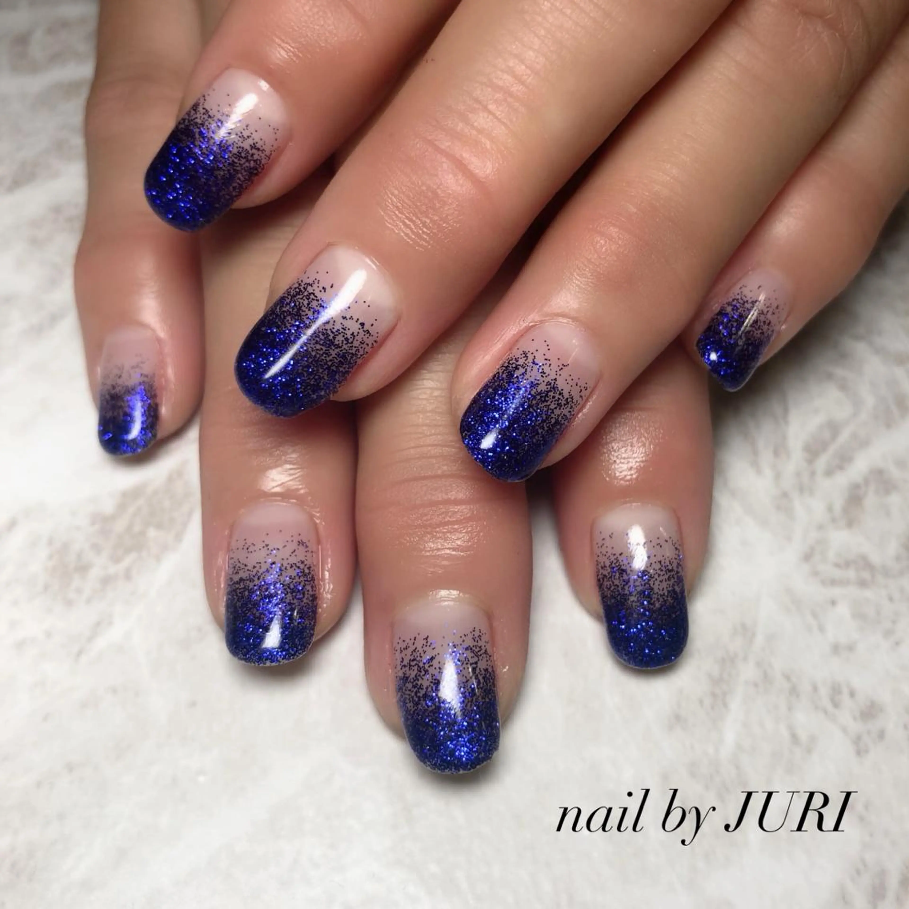 ネイル フットネイル フレンチネイル ジェルネイル ラメ(グリッター) ラメグラデーション NEO Beauty Salon所属・𝐍𝐄𝐎 𝐉𝐔𝐑𝐈のネイルデザイン