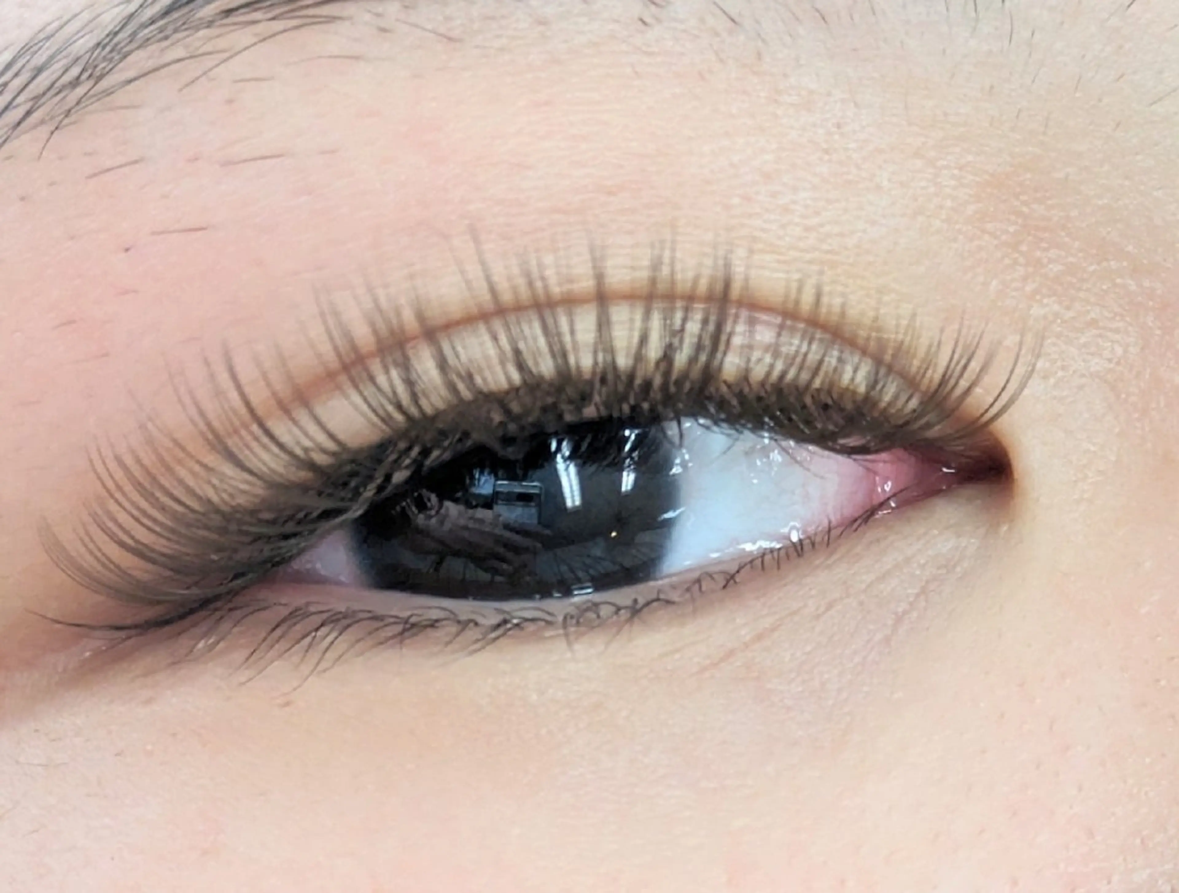 マツエク・マツパ カラーマツエク ボリュームラッシュ 《amii》 ☆さいとうのマツエク・マツパデザイン