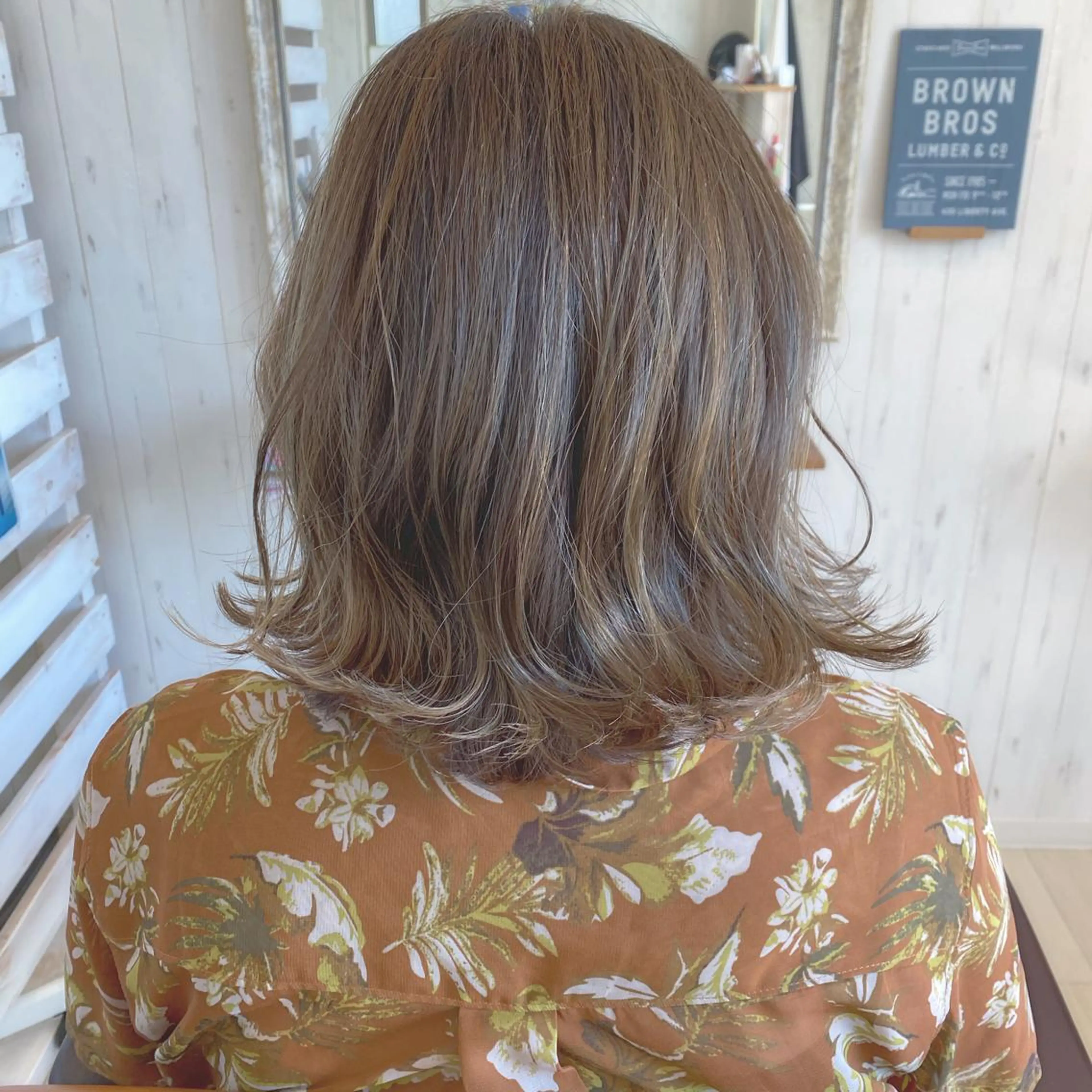 ミディアム カラー CANAAN-private salon-所属・正道 佳奈のマツエク・マツパデザイン