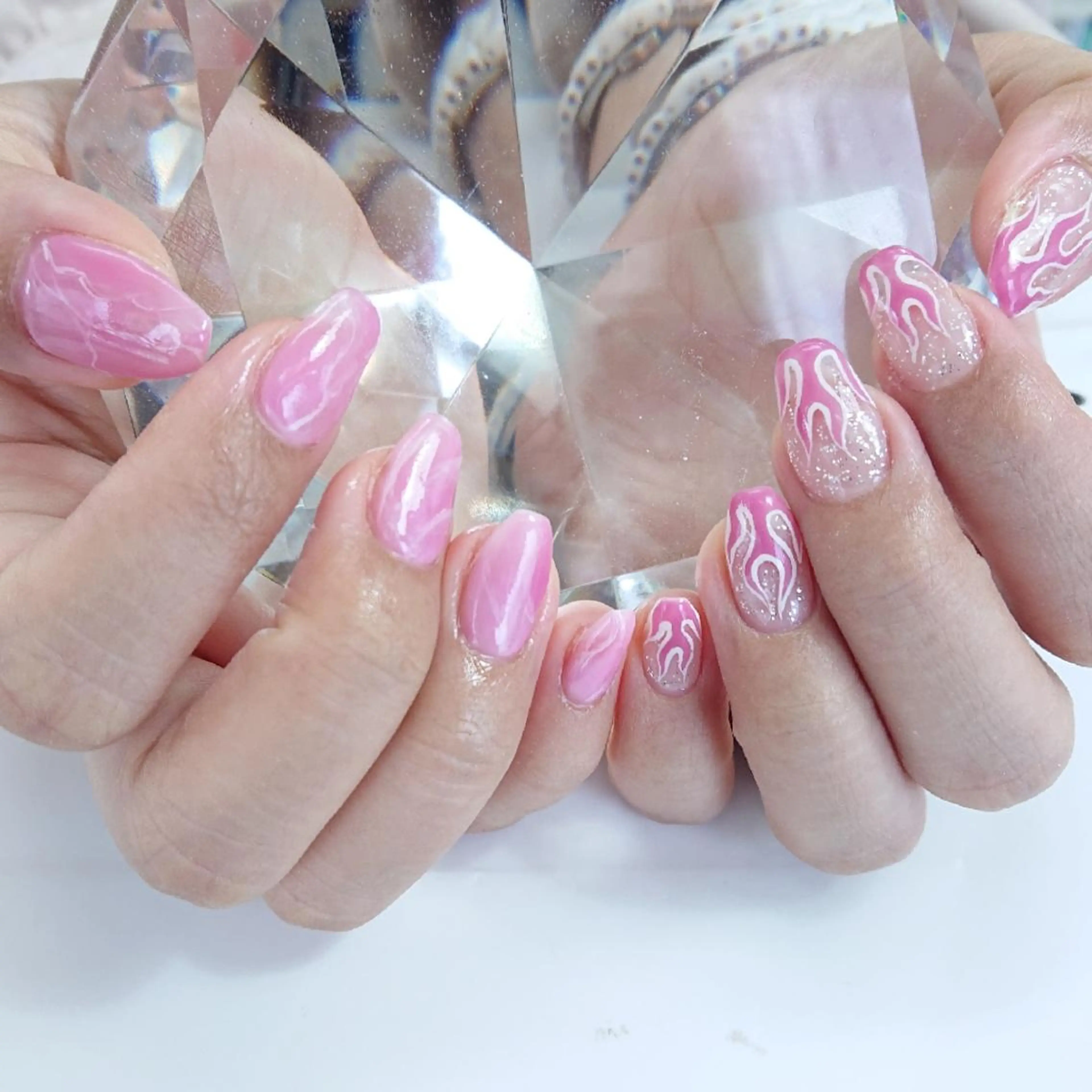 ネイル 大理石ネイル(マーブル) ピンク Coco Girlsのネイルデザイン