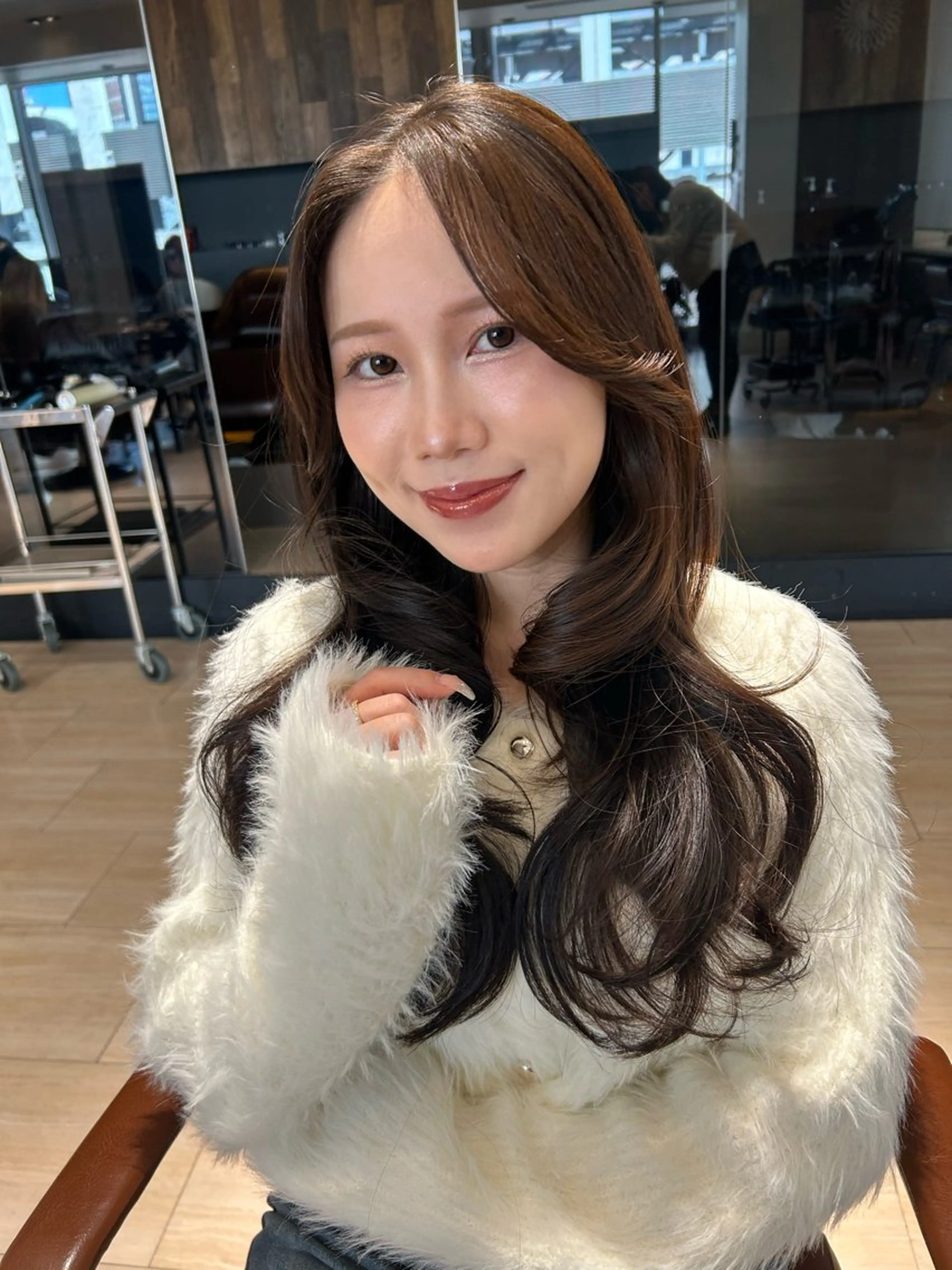 セミロング カット ヘアカラー トリートメント 🎀大竹美侑／顔まわ りカット／レイヤーのヘアスタイル