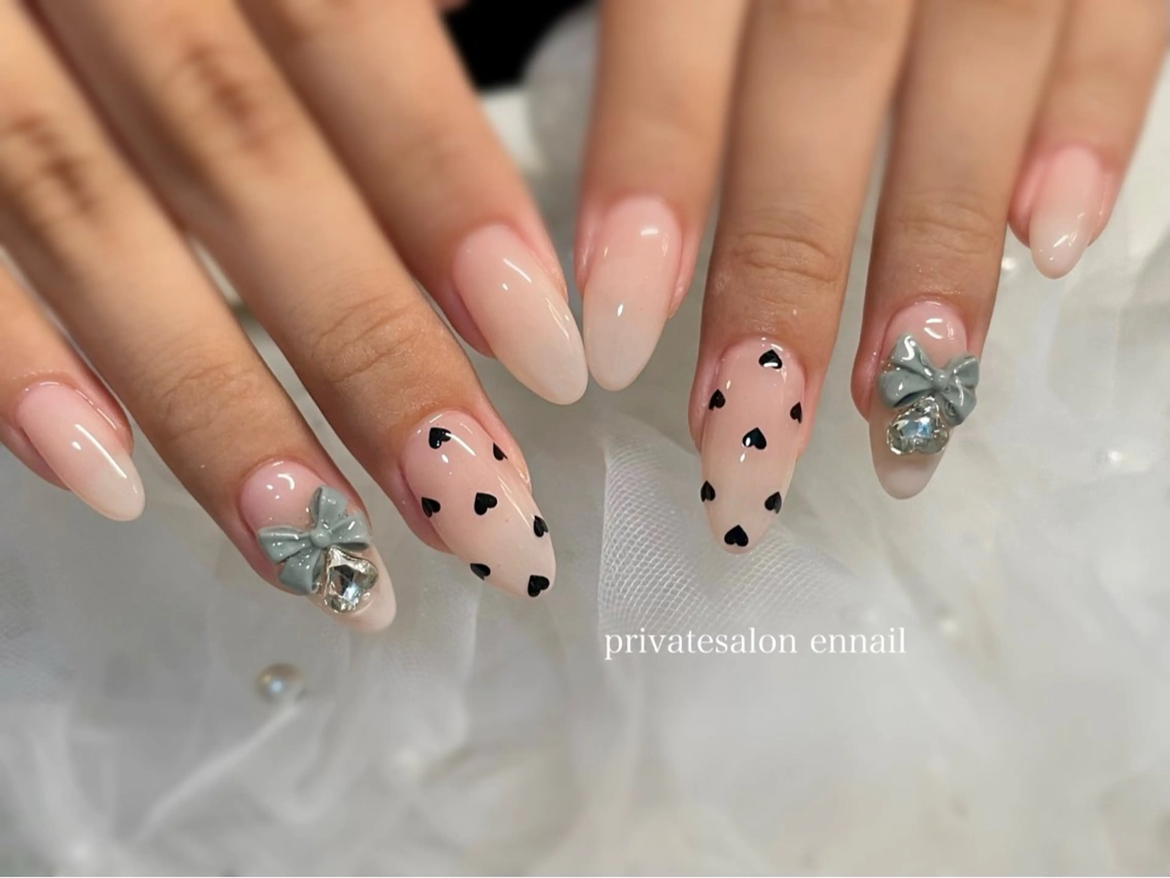 ネイル フラッシュネイル ジェルネイル キラキラネイル 韓国ネイル ロングネイル en nail  心斎橋のネイルデザイン