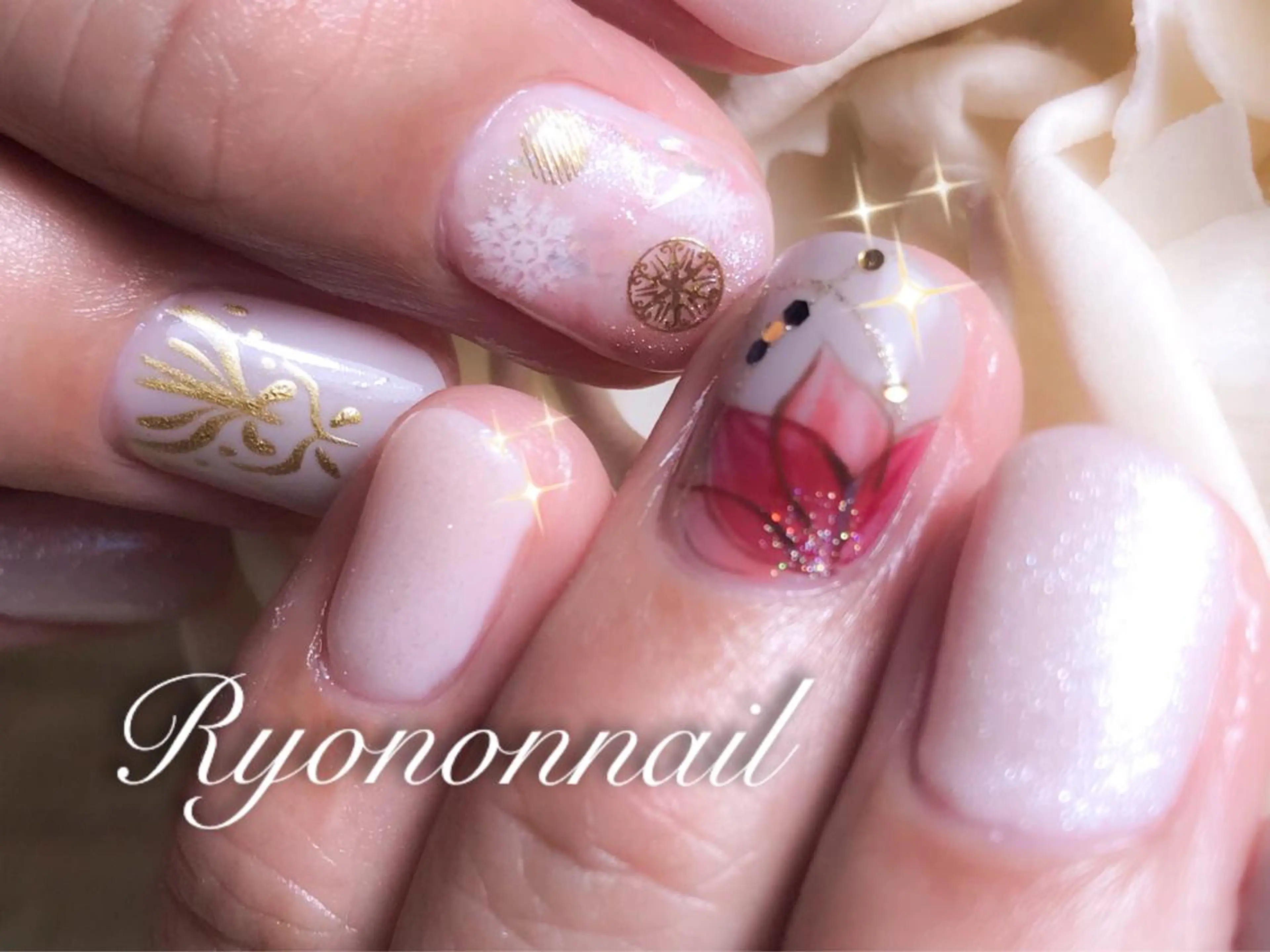 ネイル Ryononnail(リョノンネイル)所属・Ryononnail 上谷典子のネイルデザイン