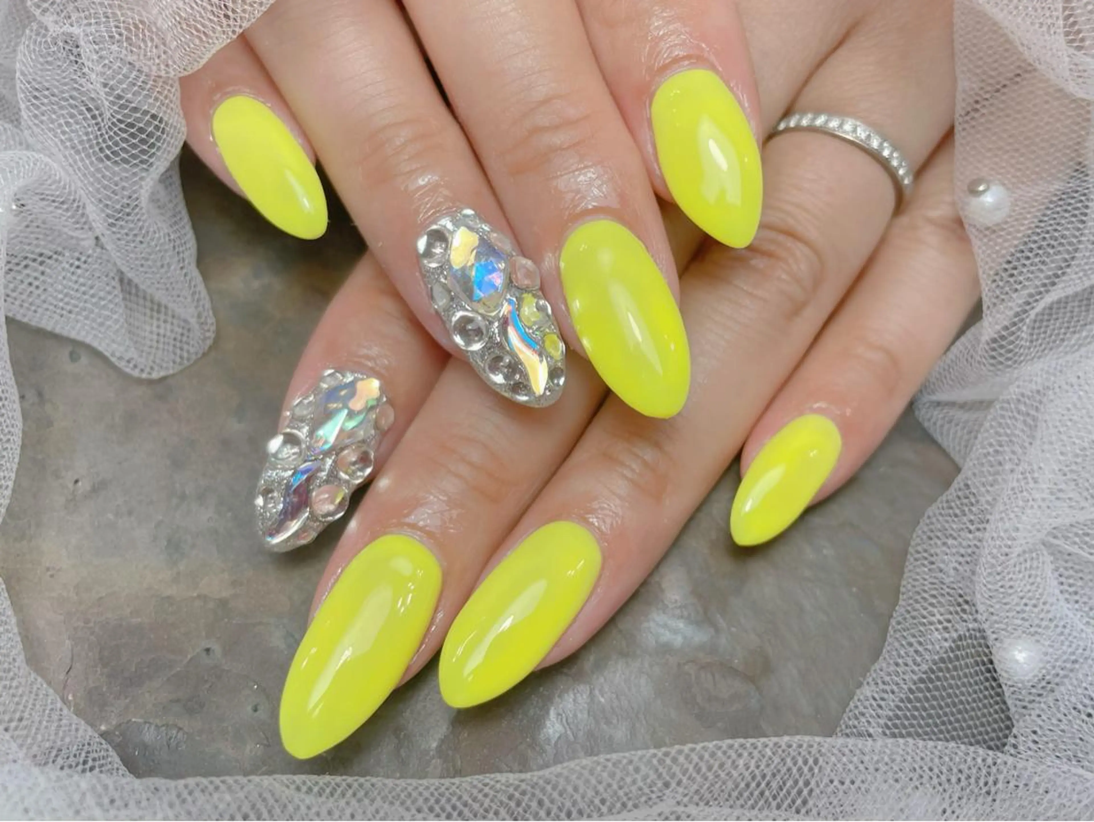 ネイル ハンドネイル マジックミラー所属・マジック ミラーのネイルデザイン