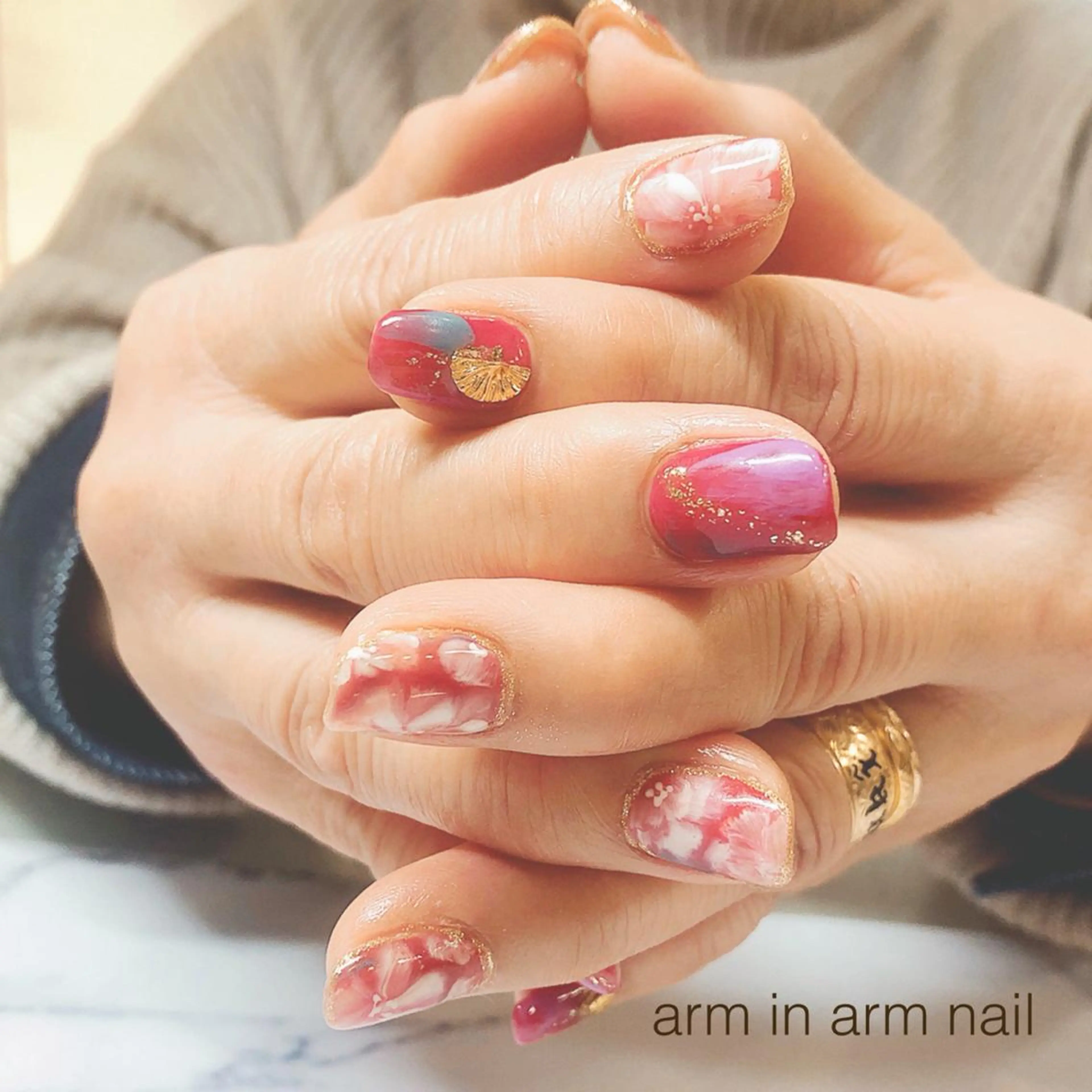 ネイル arm in arm ︎✿Yamamotoのマツエク・マツパデザイン