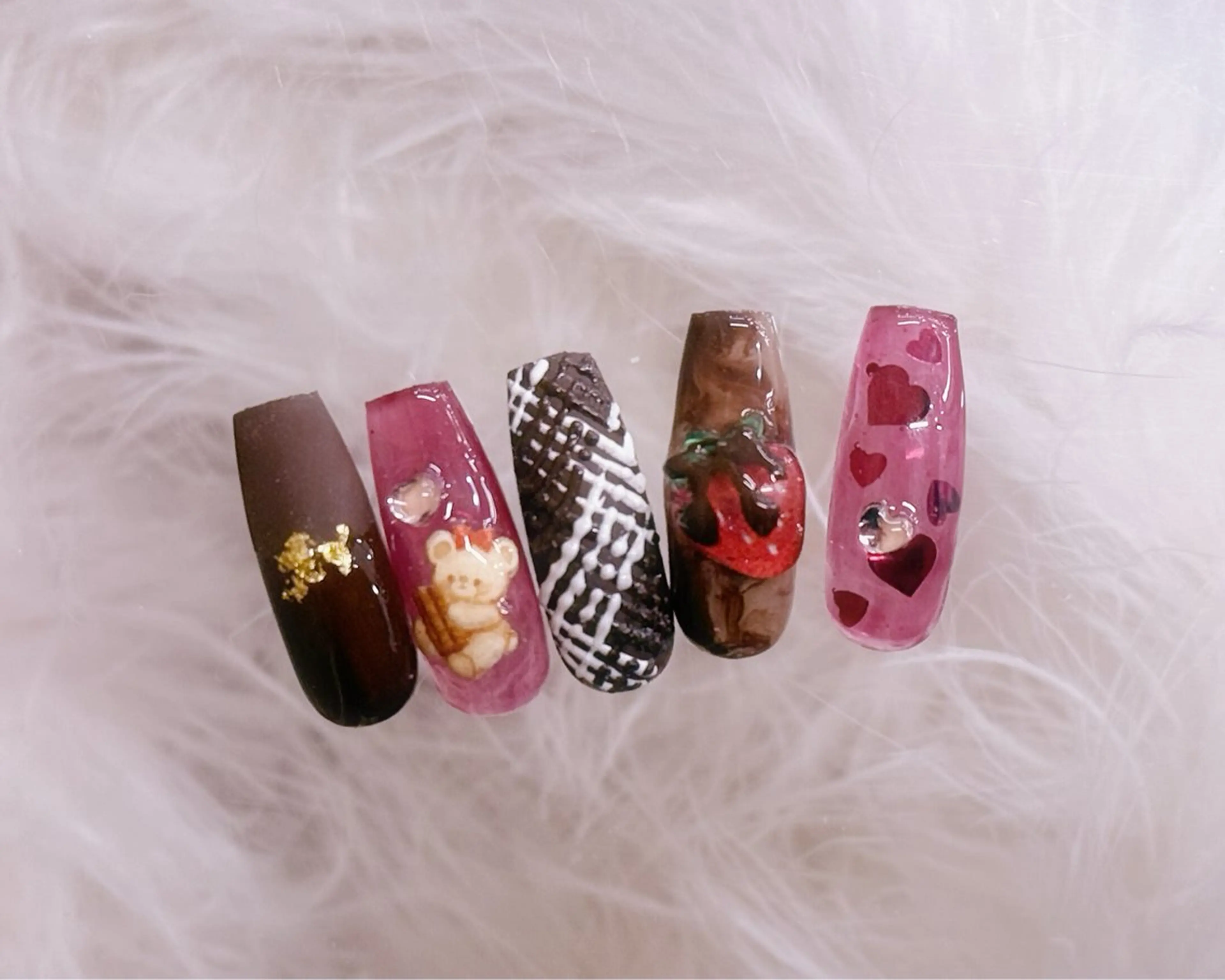 ネイル バレンタイン Puti nailのネイルデザイン