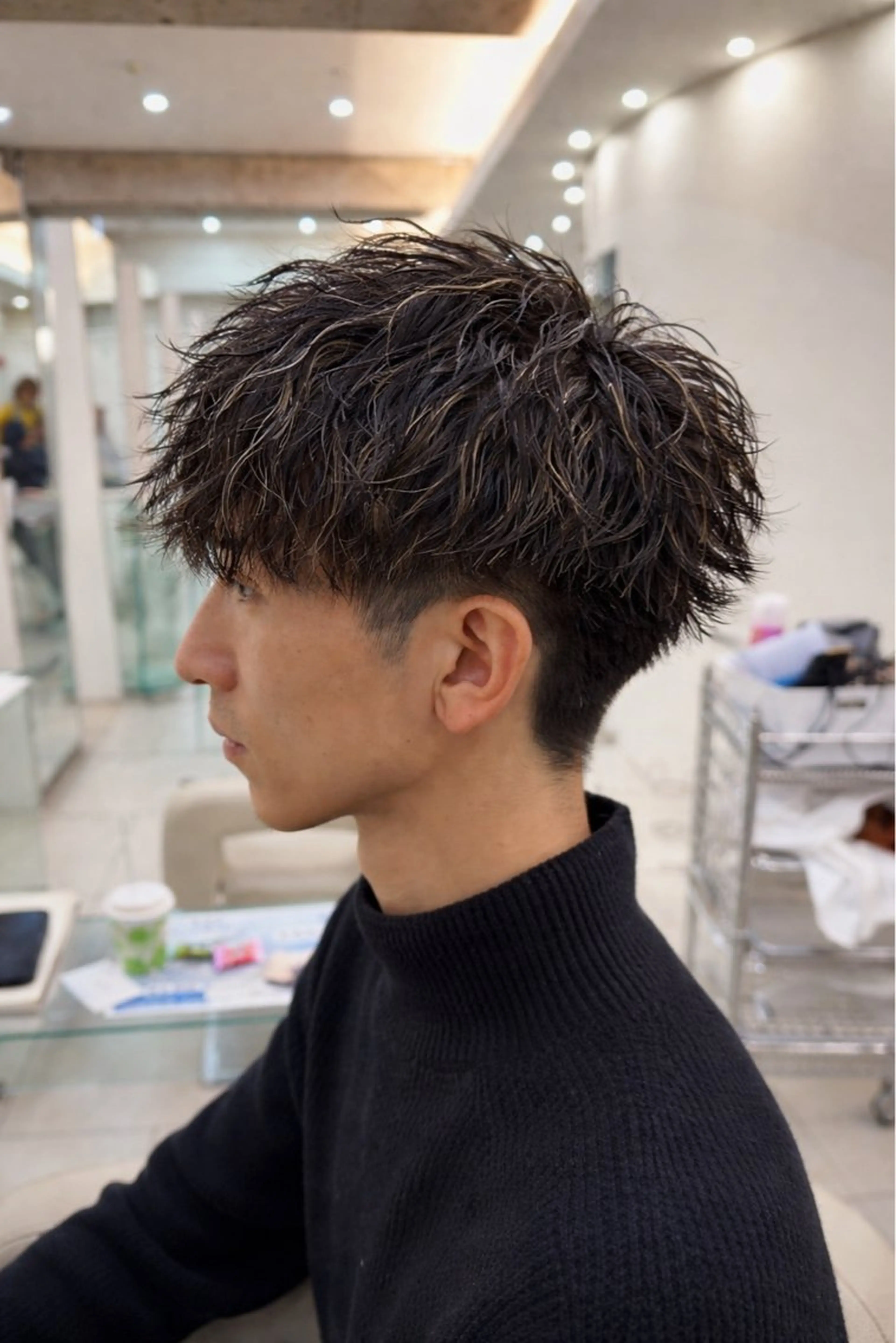 🥇人気No.2🥇似合わせカット×メンズパーマ×ホワイトメッシュ🫧の写真