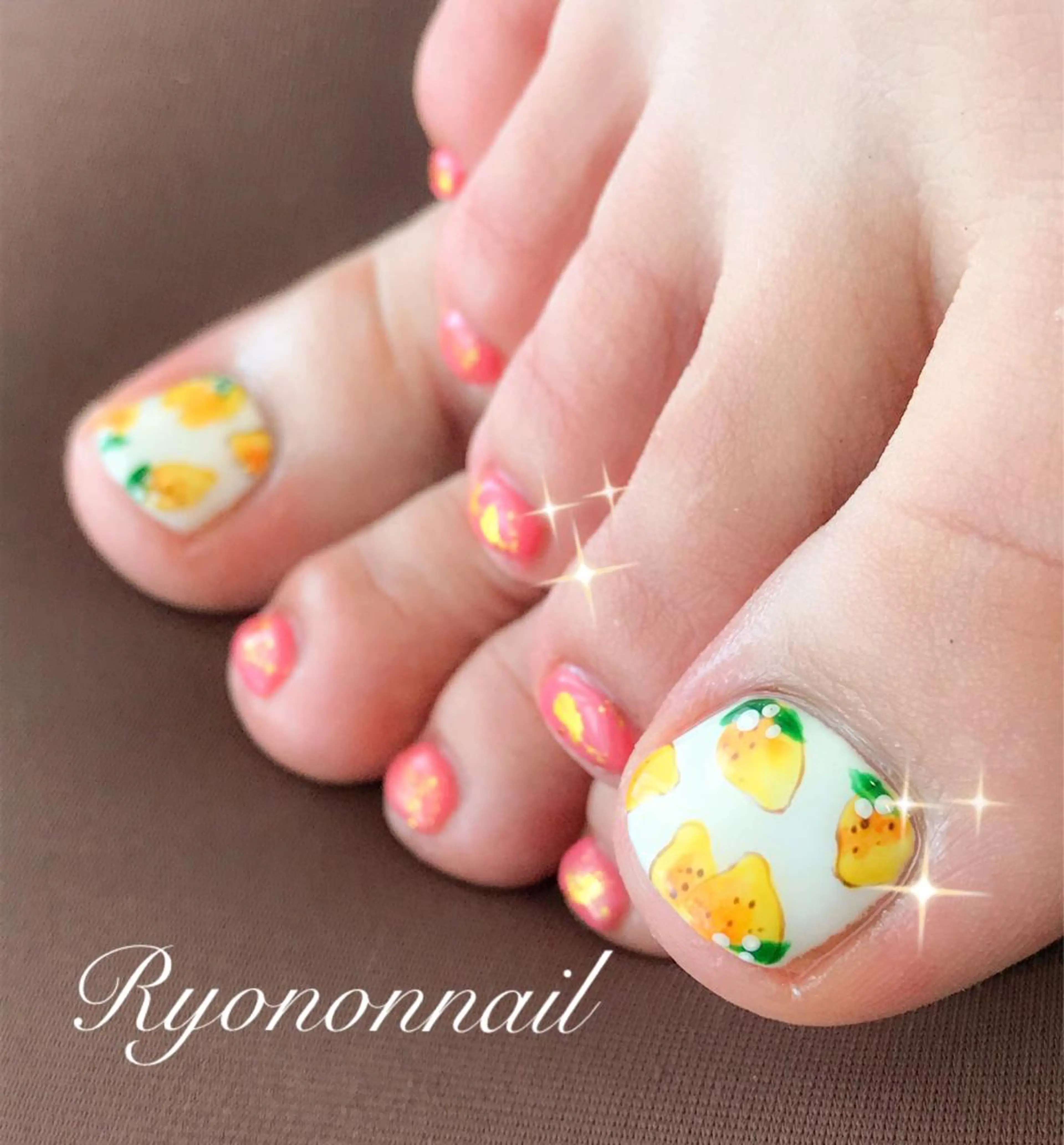 ネイル Ryononnail(リョノンネイル)所属・Ryononnail 上谷典子のネイルデザイン