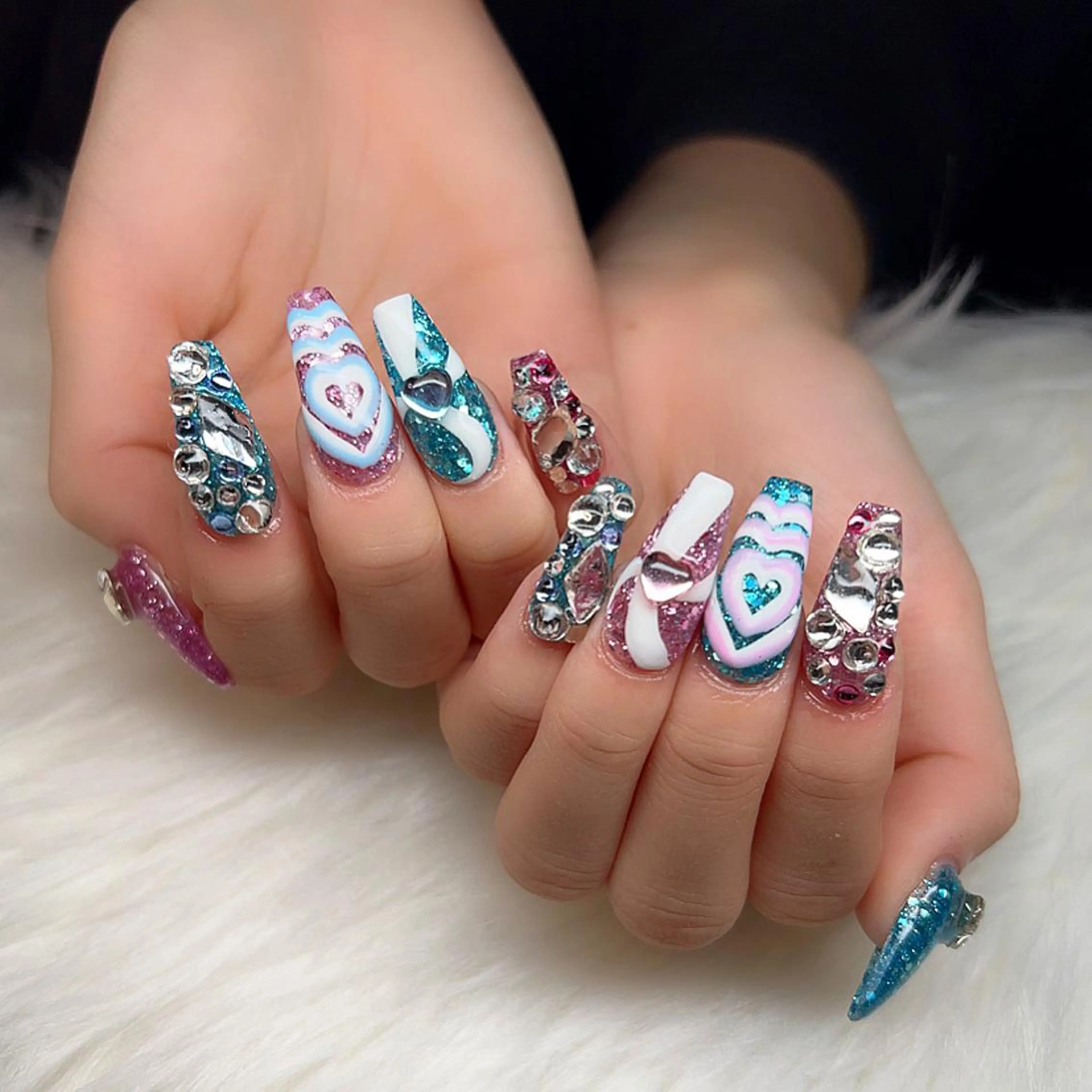 セミロング ネイル nail salon azuのネイルデザイン