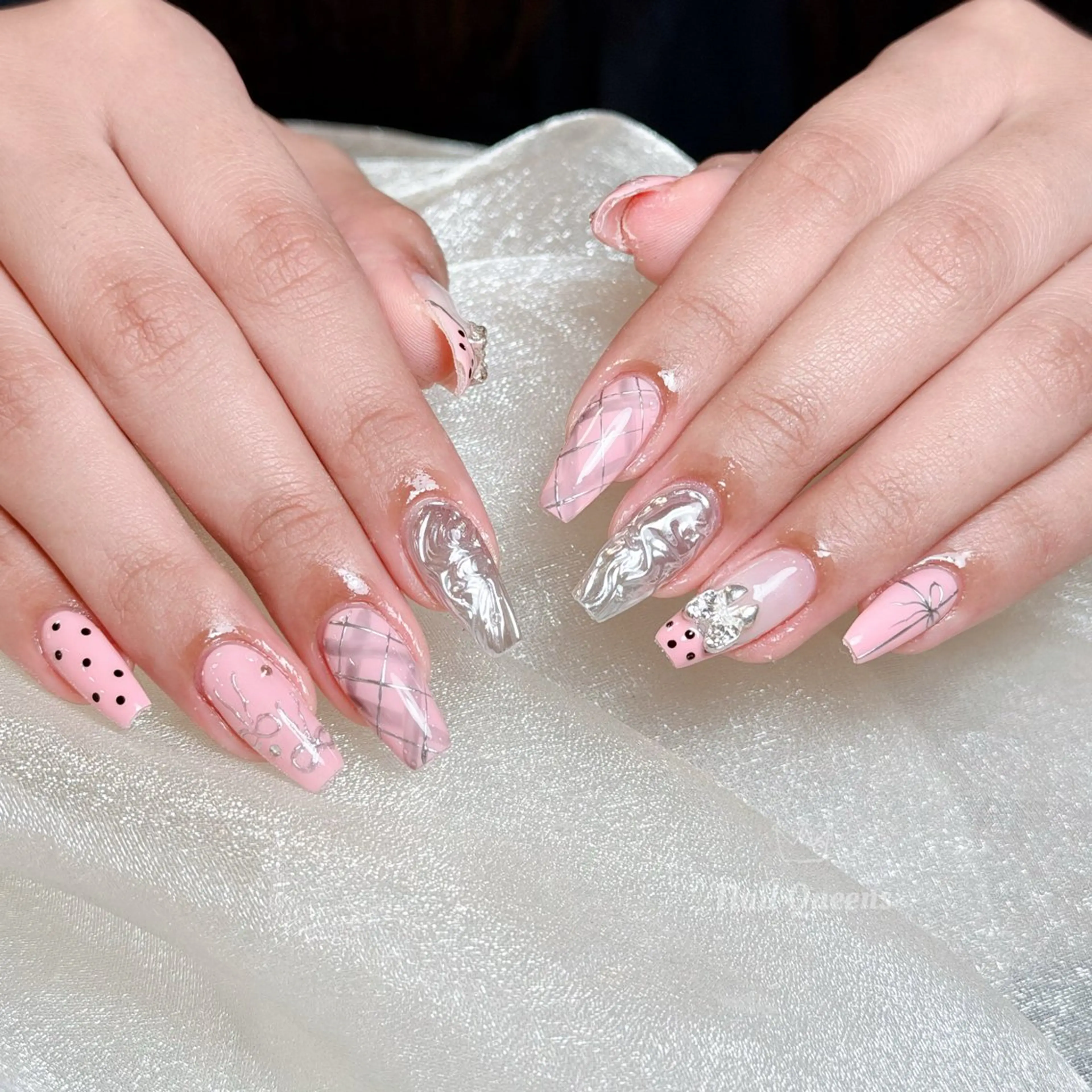 ネイル ネイル👑クイーンズ NailQueensのネイルデザイン