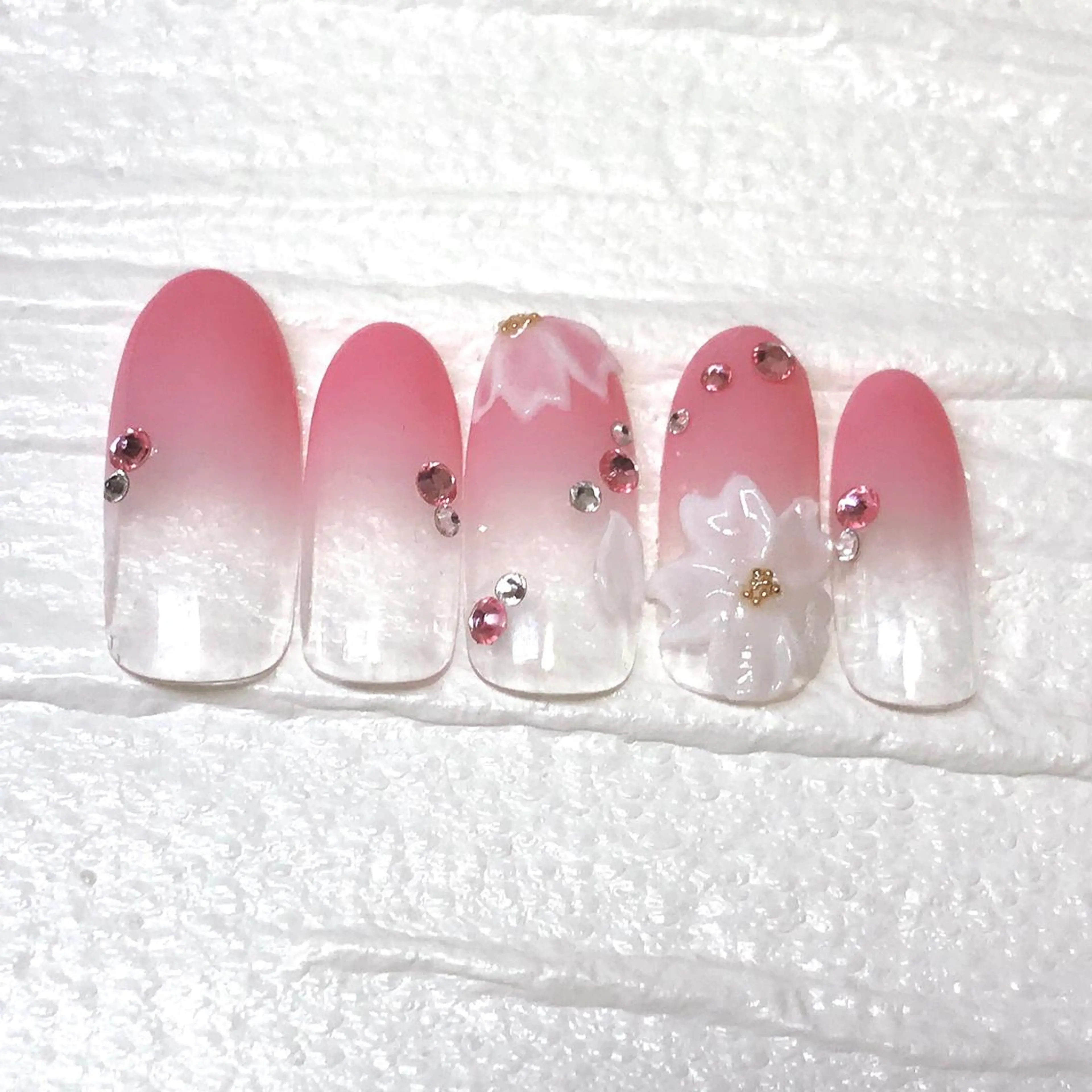 ネイル 春ネイル ステラ marikominoのネイルデザイン