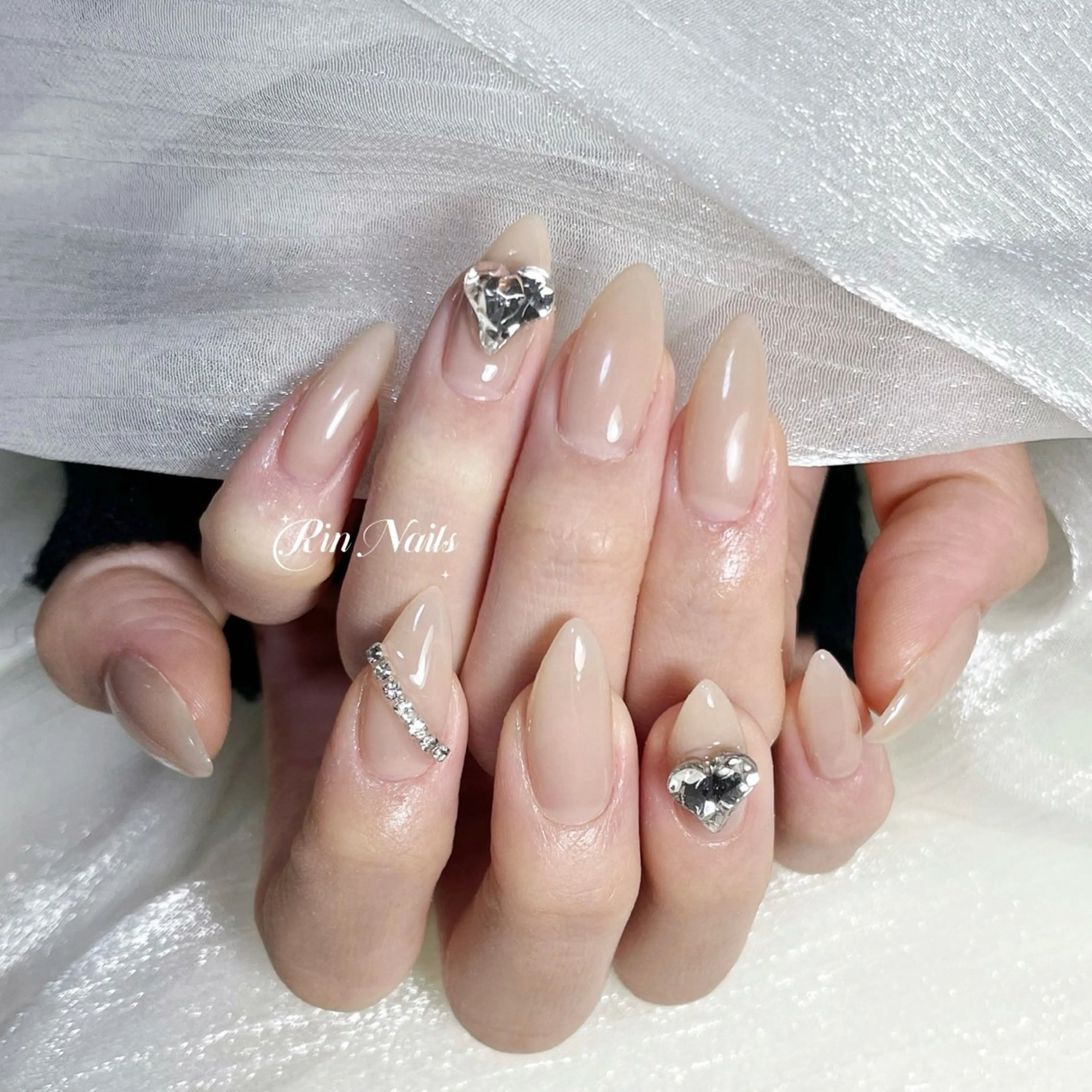 ネイル RIN NAILS ᥫ᭡Migusaのネイルデザイン