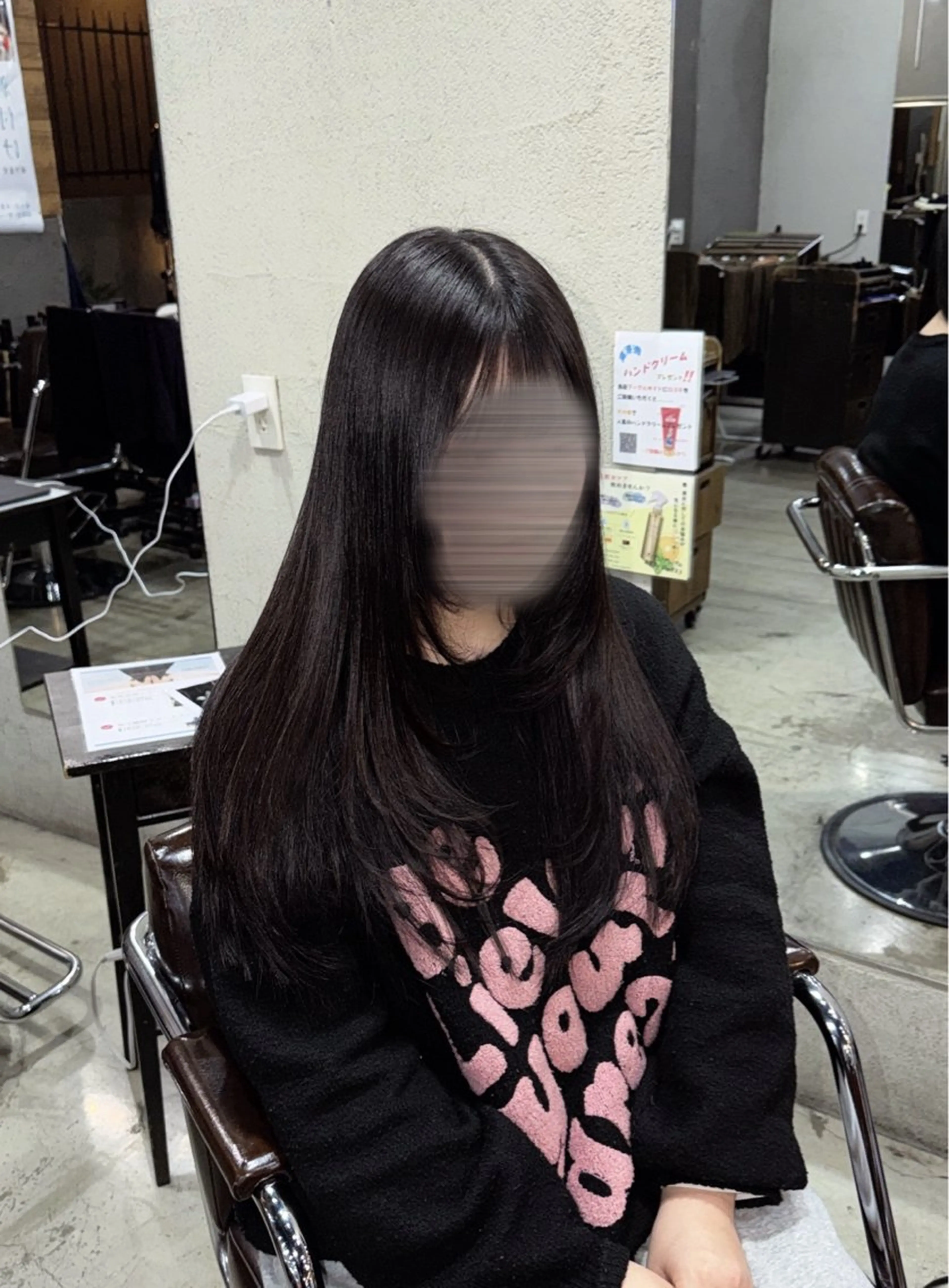 ロング 顔周りカット レイヤーカット 小池 かなこのヘアスタイル