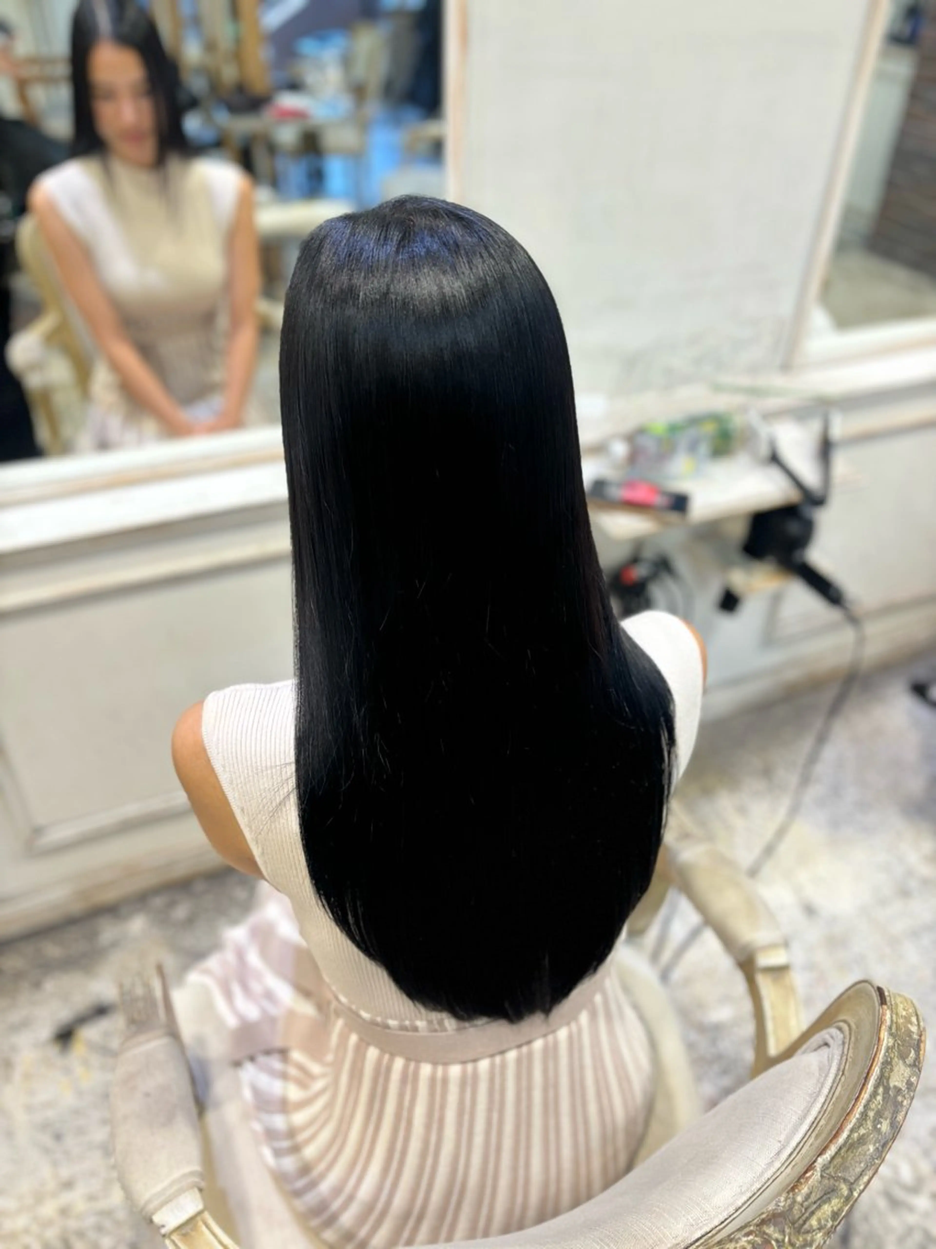 セミロング カラー カット ヘアカラー 縮毛矯正 ⭐️ 美髪矯正 艶カラー ⭐️ユウキのヘアスタイル