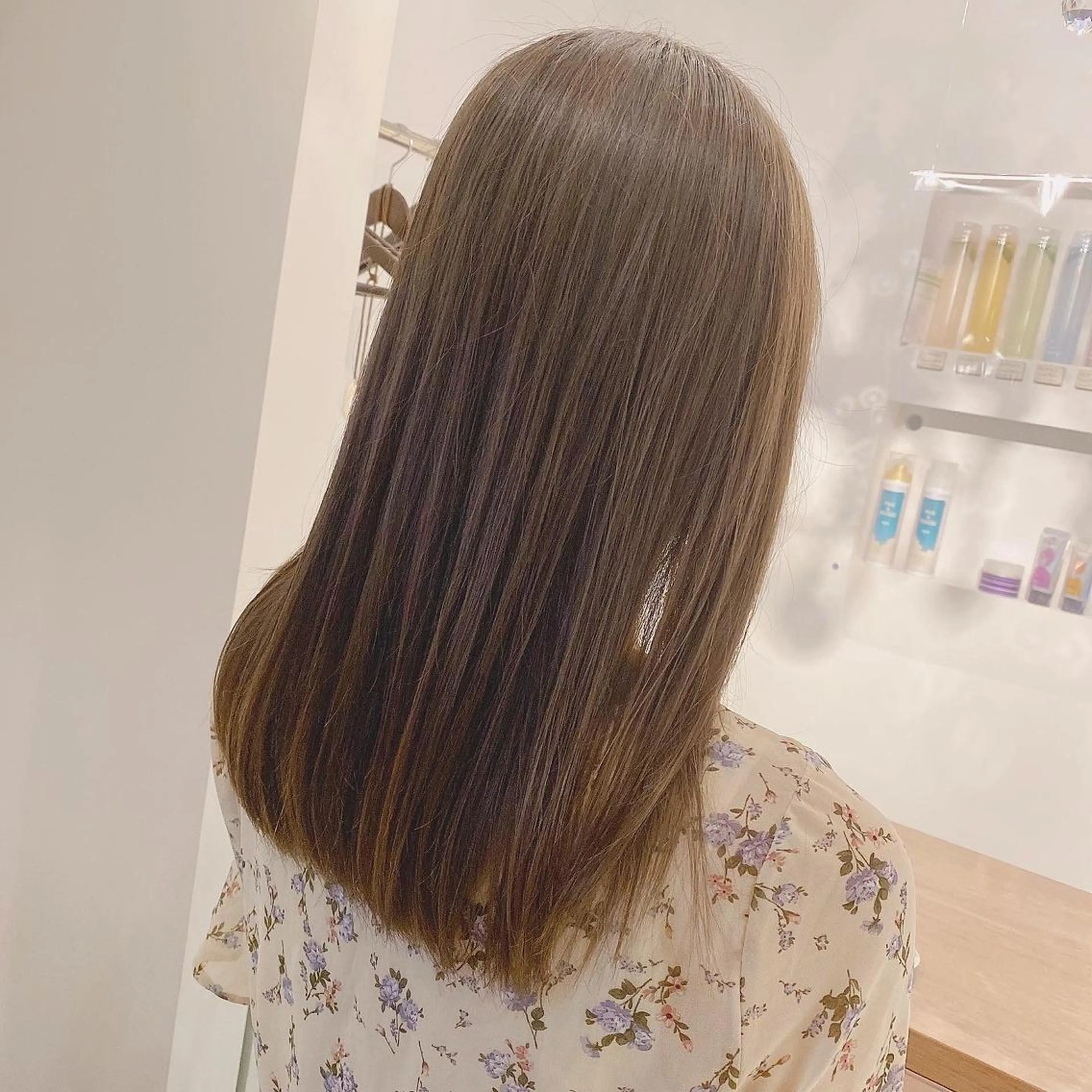 セミロング 髪質改善 SALOWIN 池袋Suite店所属・髪質改善特化 安東駿介のヘアスタイル