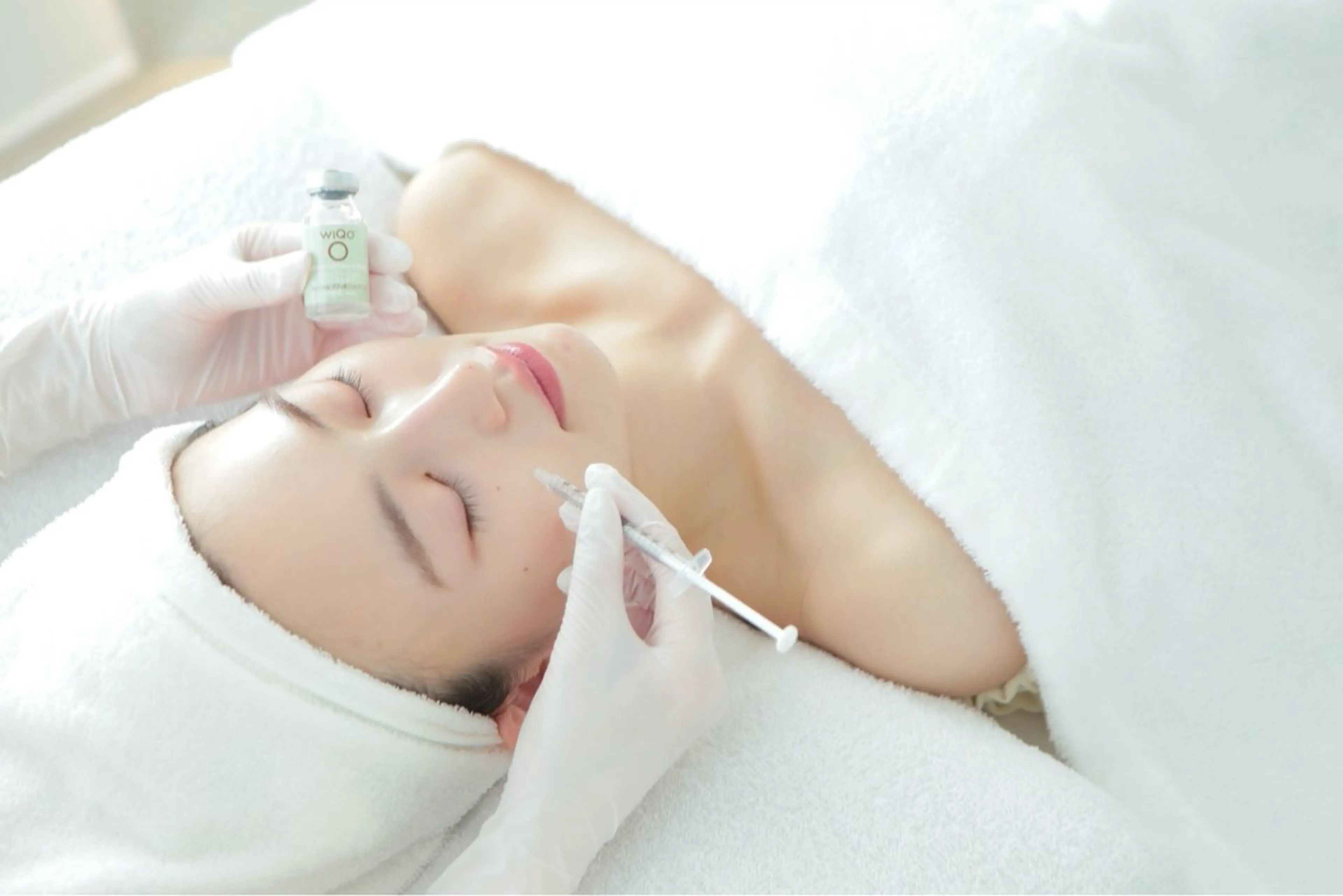 【🥼WiQOマッサージピールパッケージ🩺】≪SNSモニターモデル・before/after写真撮影目隠しあり掲載≫の写真