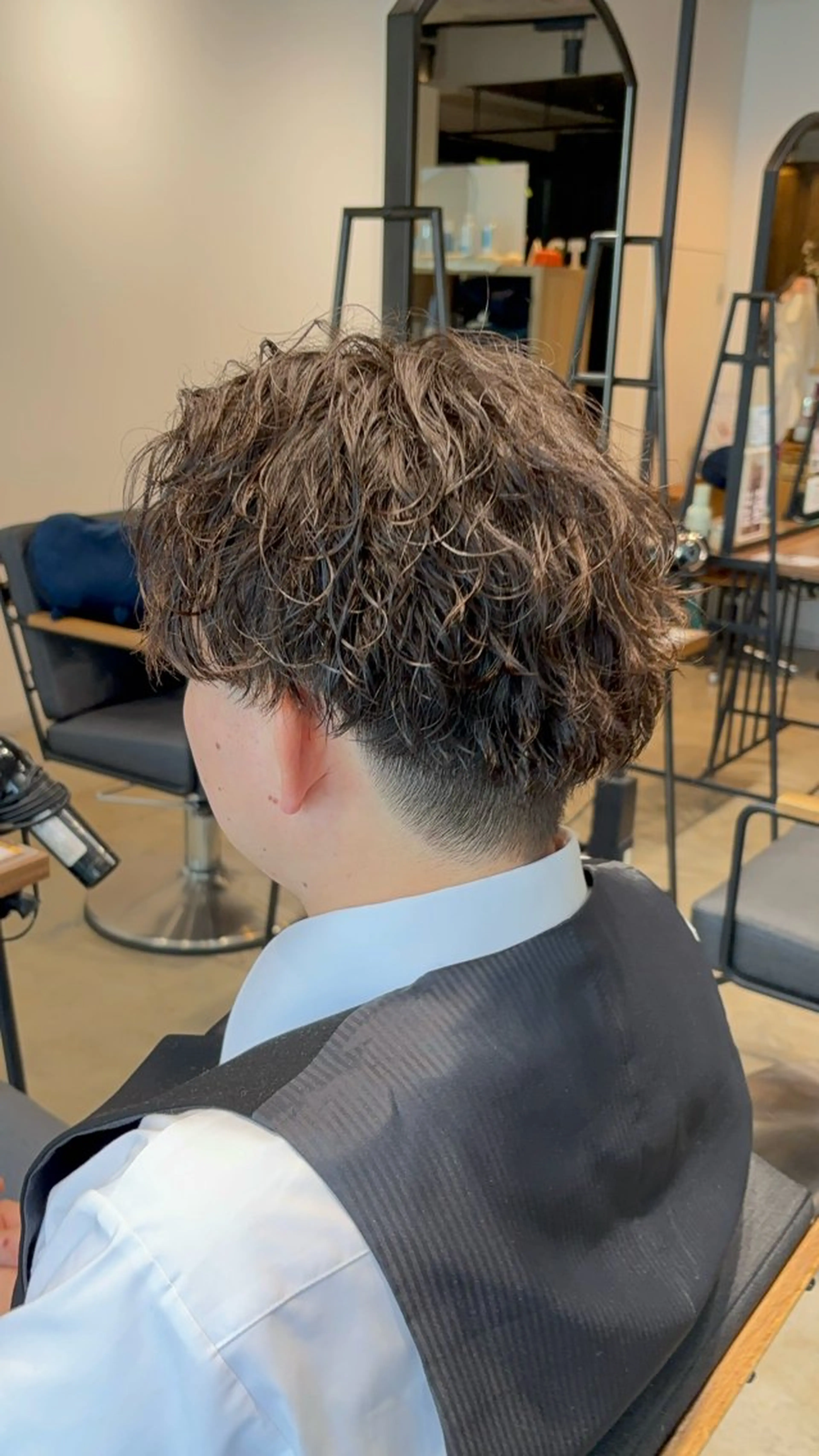 パーマ メンズ みつけ/メンズカット メンズパーマ🦔のヘアスタイル