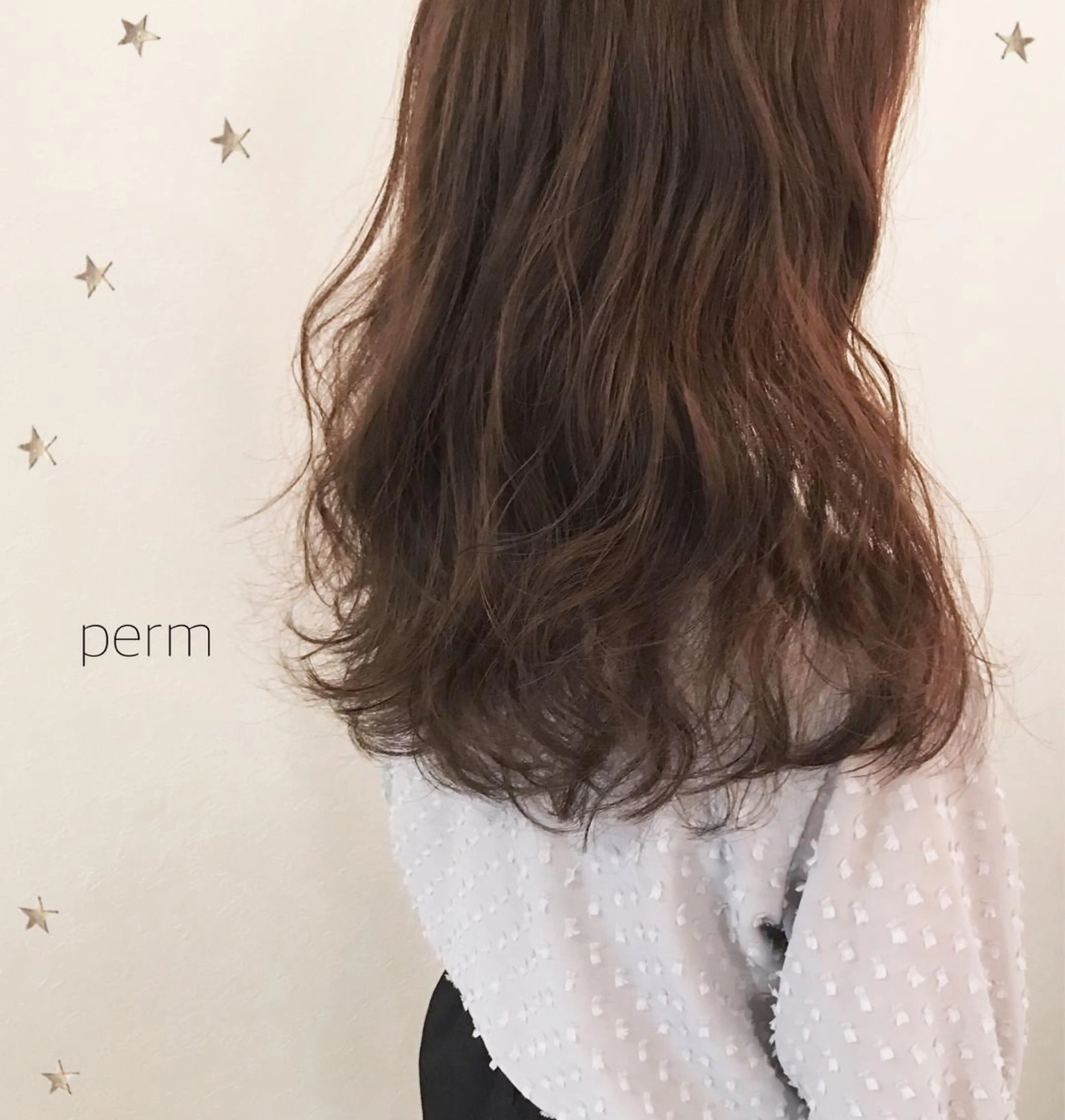 ミディアム パーマ salon AKIRA所属・市川 千夏のヘアスタイル