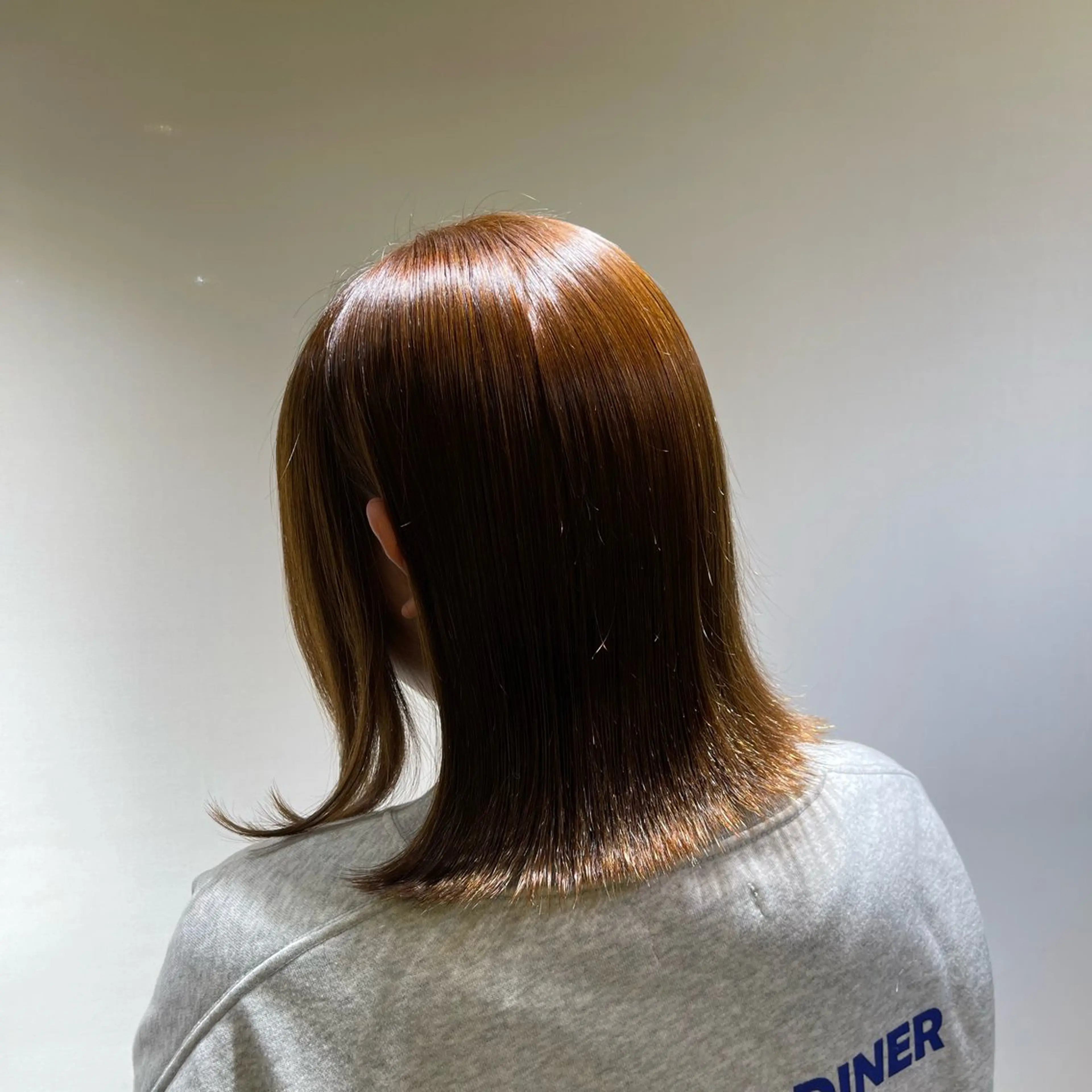 ミディアム luce所属・千代 夏輝のヘアスタイル