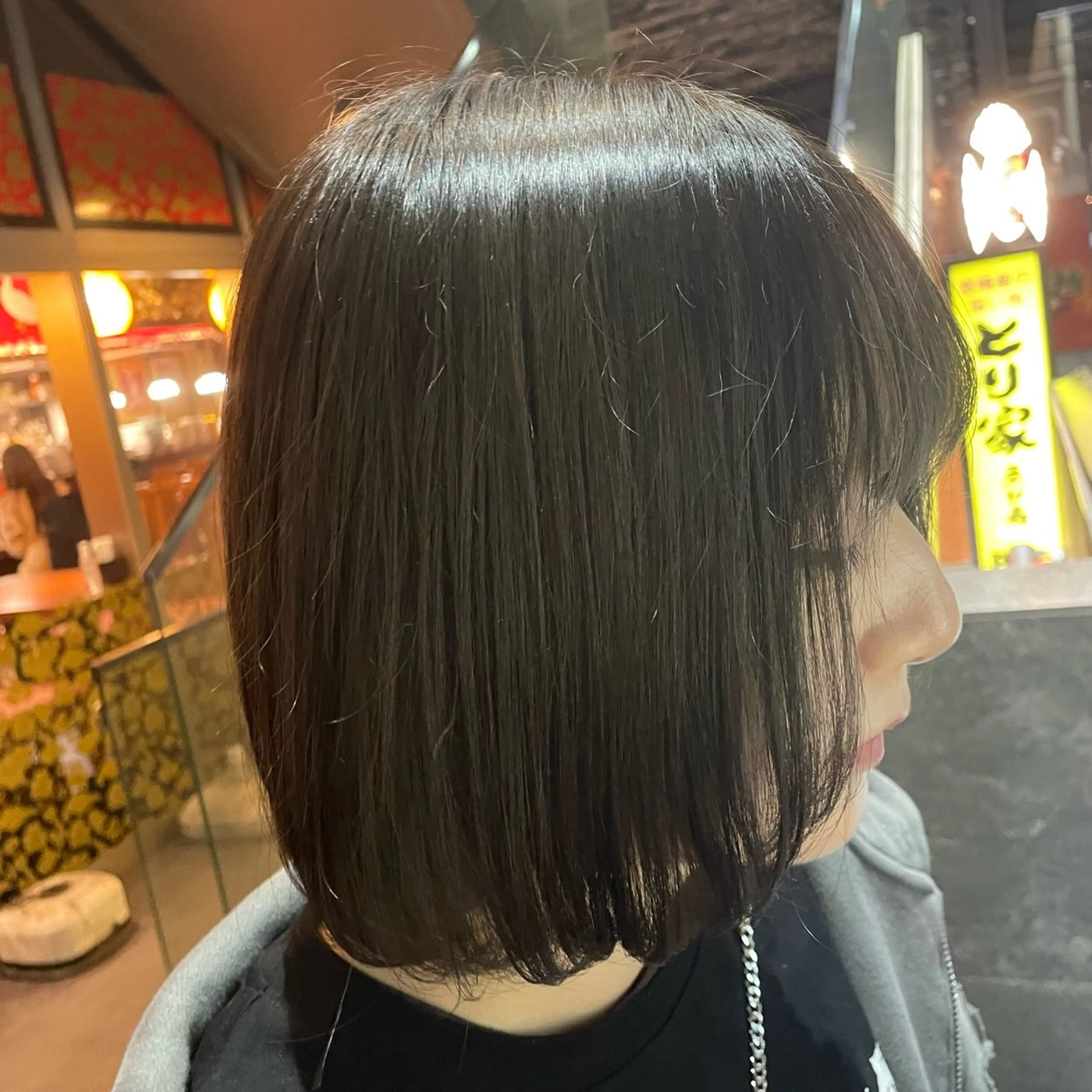 ミディアム 芝山 柚衣のヘアスタイル