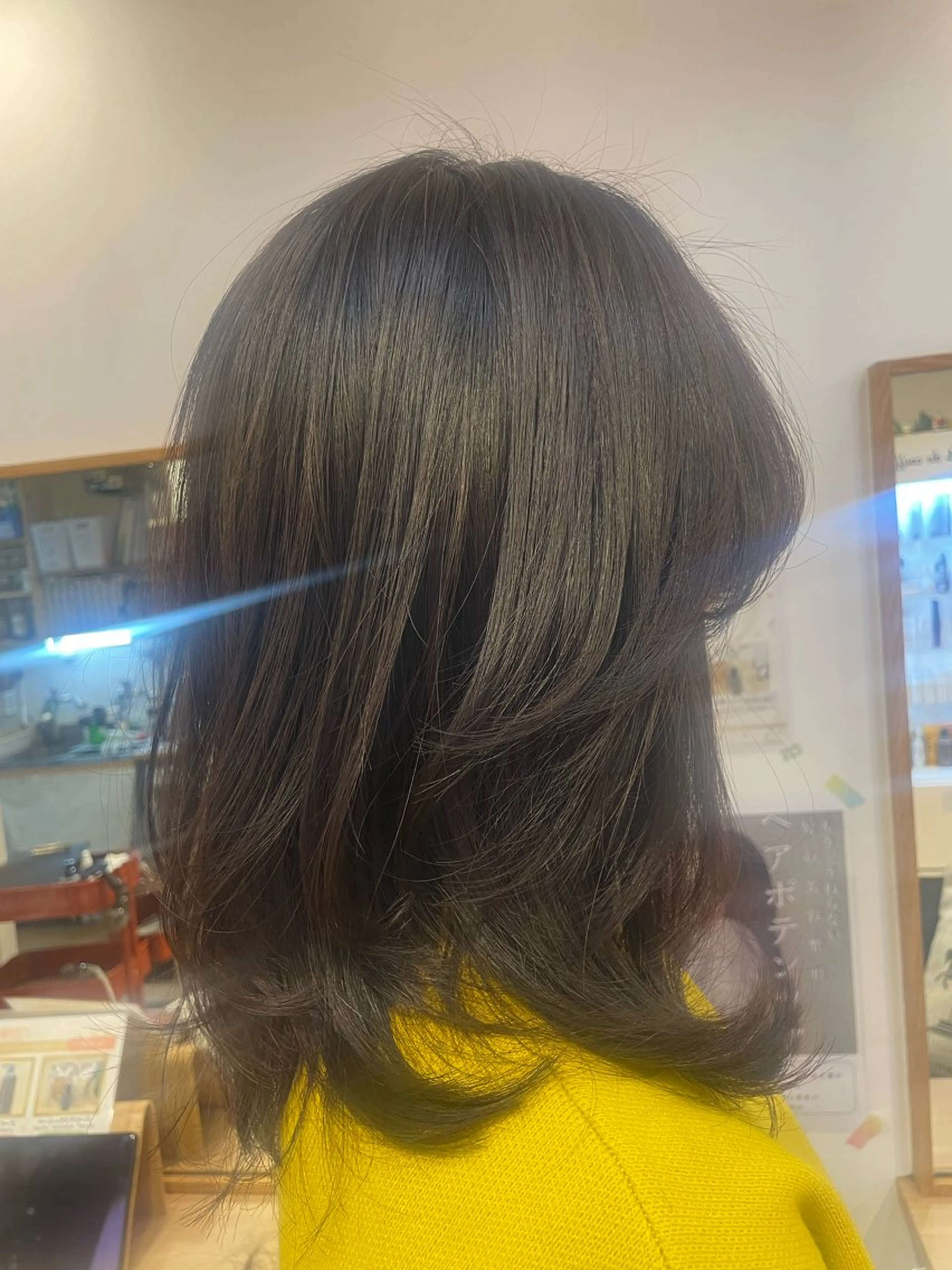 セミロング 坂元 心愛のヘアスタイル