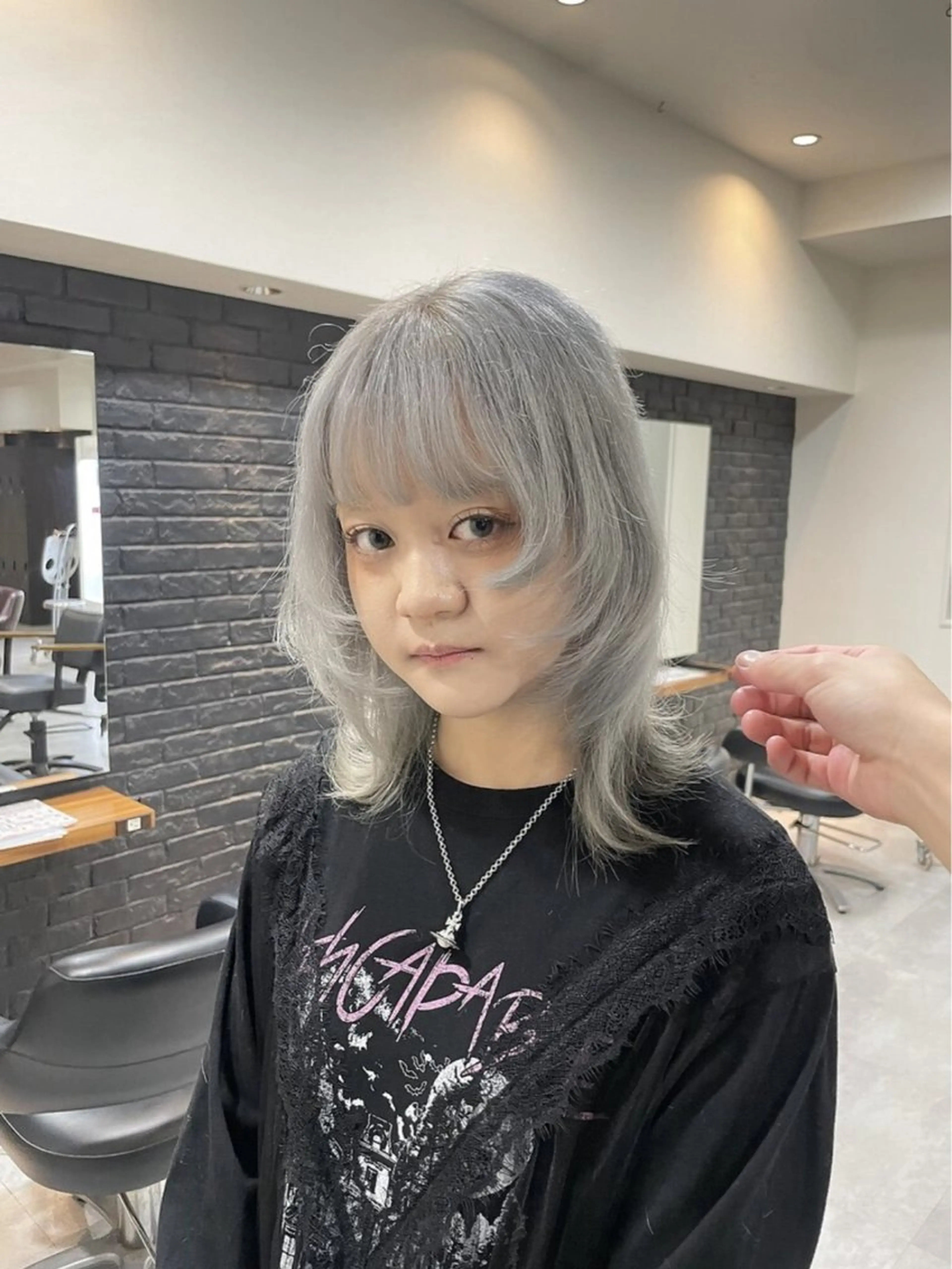 カラー シルバー ブリーチカラー 🦋RANA🦋のヘアスタイル