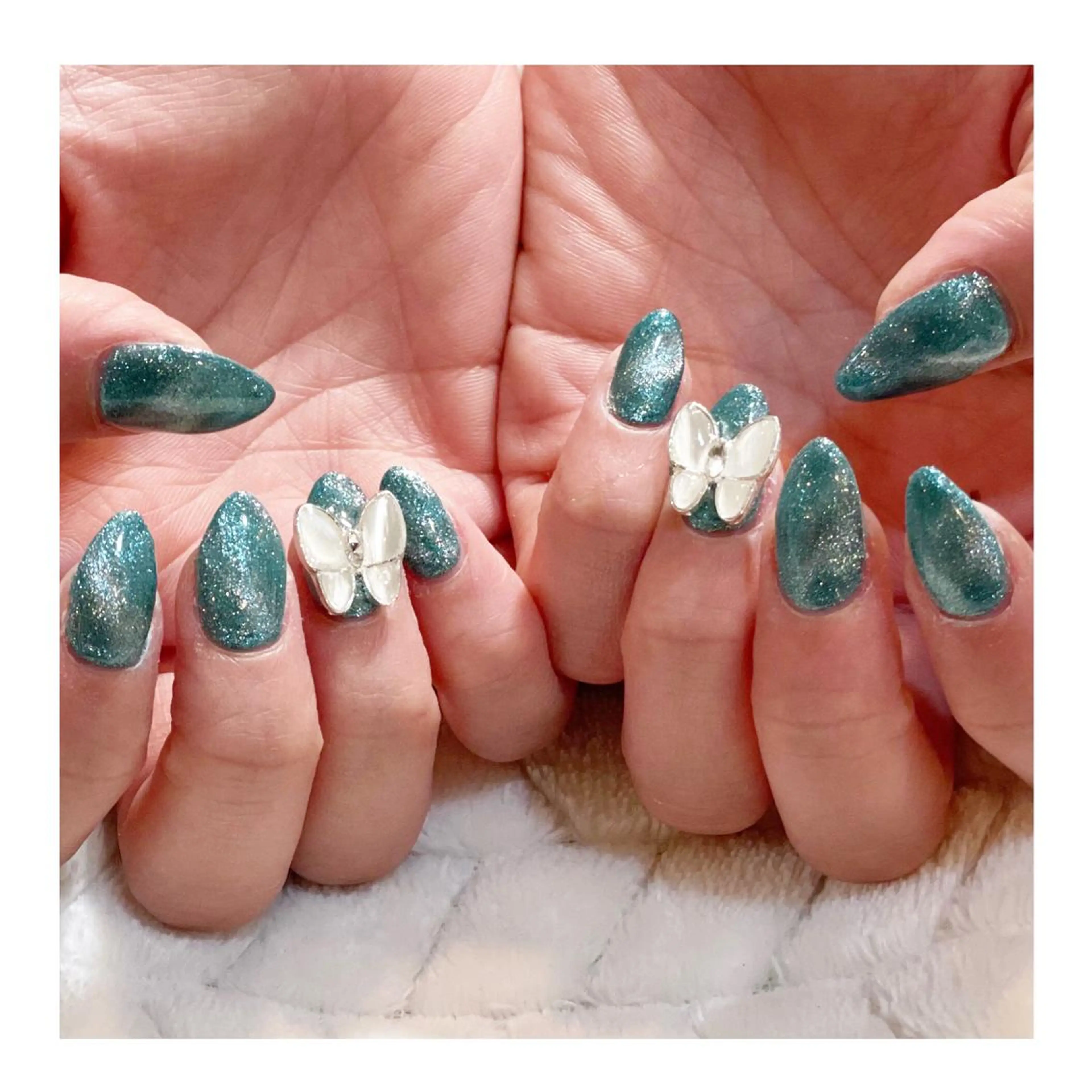 ネイル ブルー ジェルネイル マグネットネイル ワンカラーネイル シンプルネイル ハンドネイル LaLa Peach 福岡のマツエク・マツパデザイン