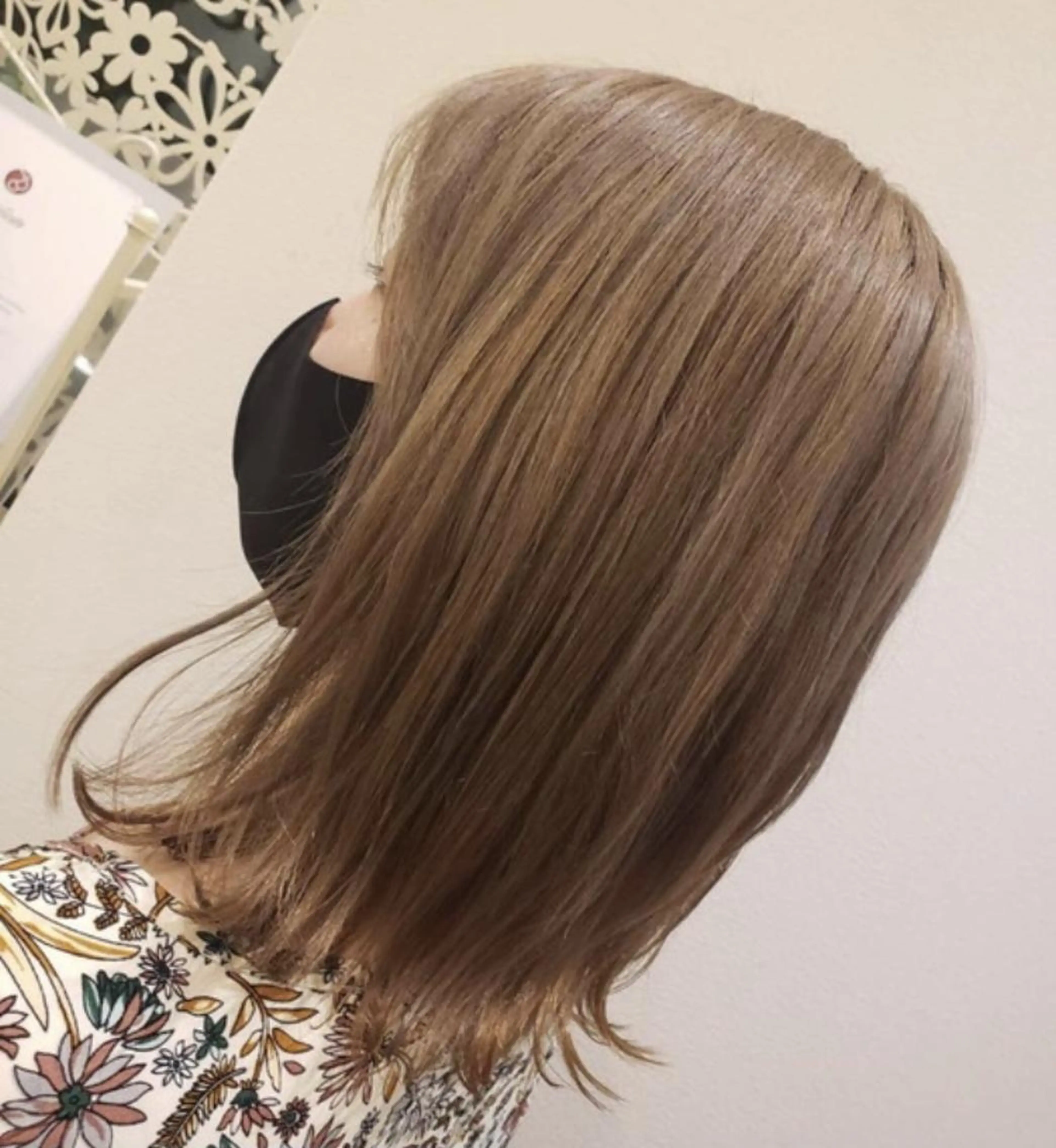 セミロング 大西 七海のヘアスタイル
