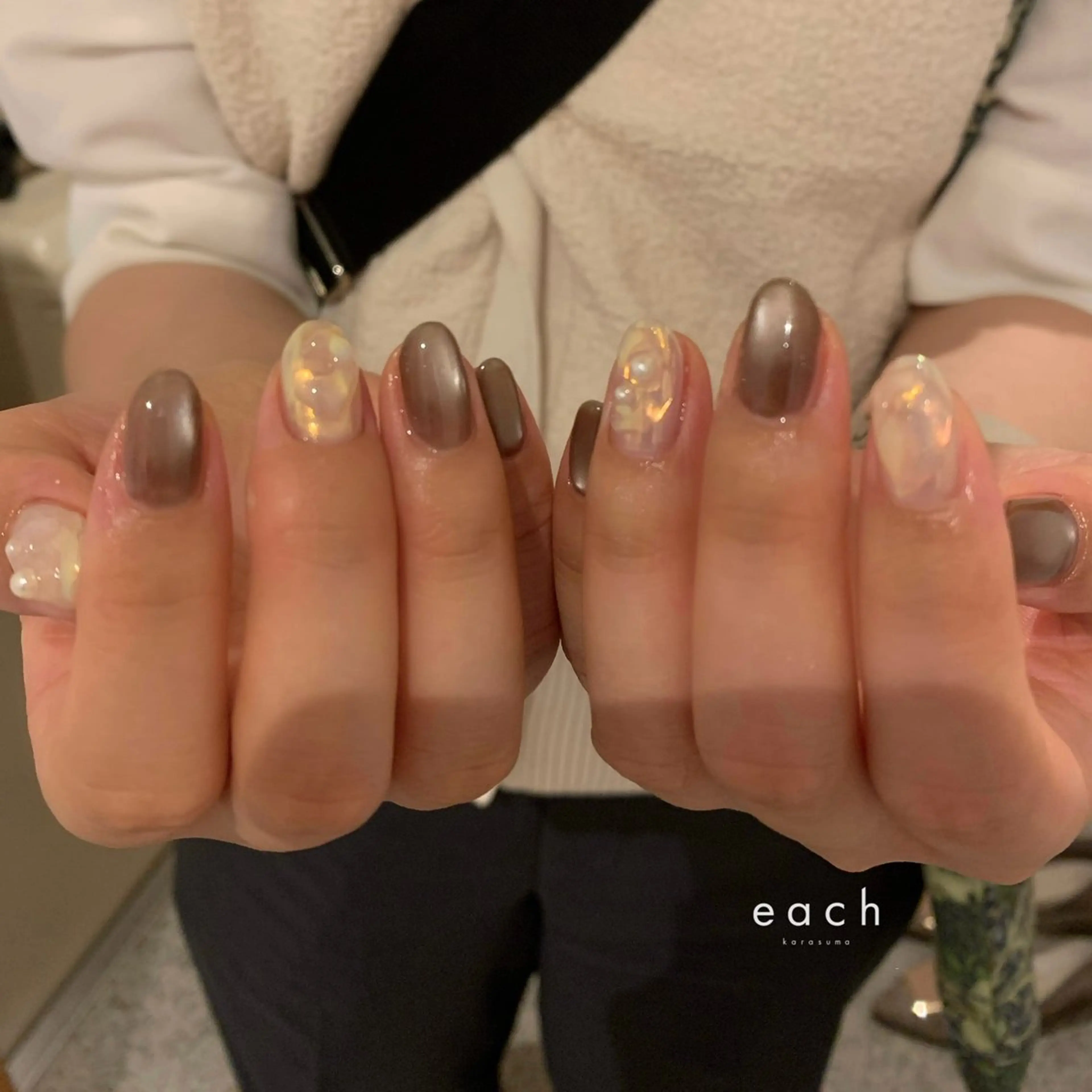 ネイル ハンドネイル each Hibikiのネイルデザイン